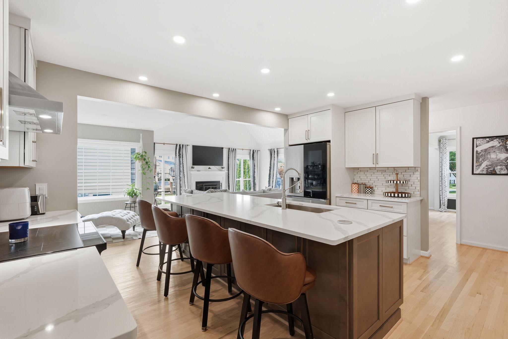 WASHINGTONIAN WOODS - Residential