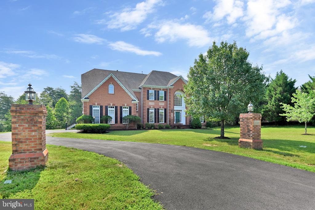 CEDAR CREST - Residential