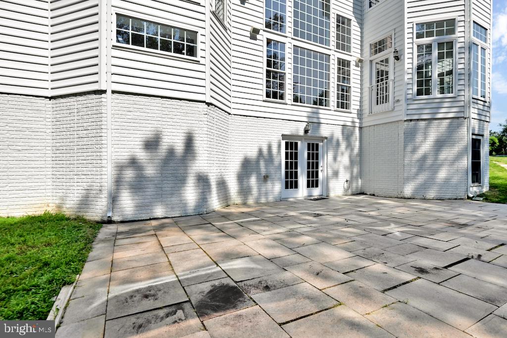 CEDAR CREST - Residential