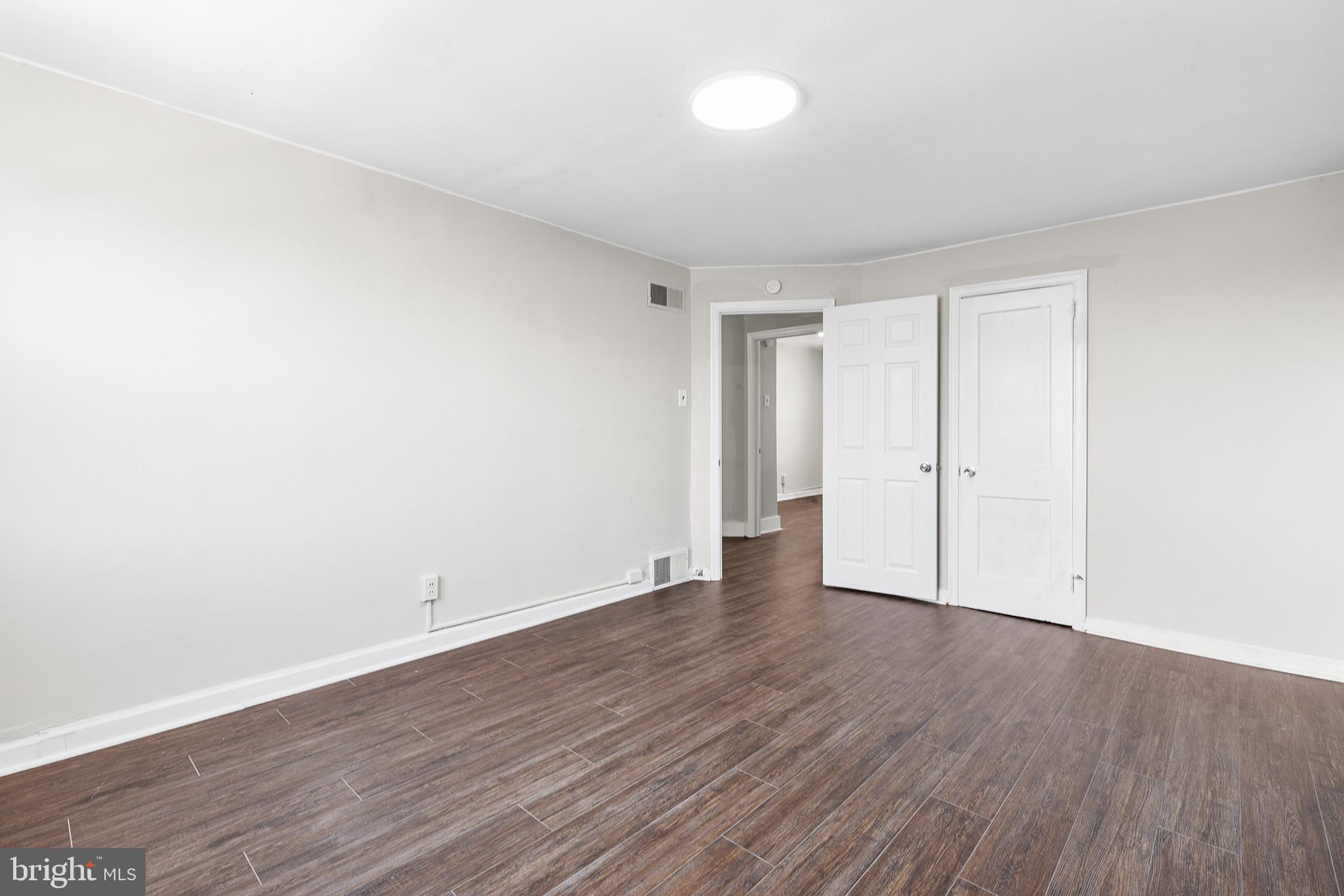 HIGHLAND PARK - Residential Lease