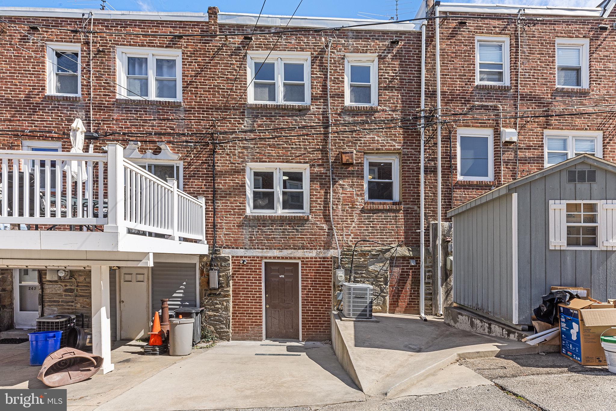 HIGHLAND PARK - Residential Lease