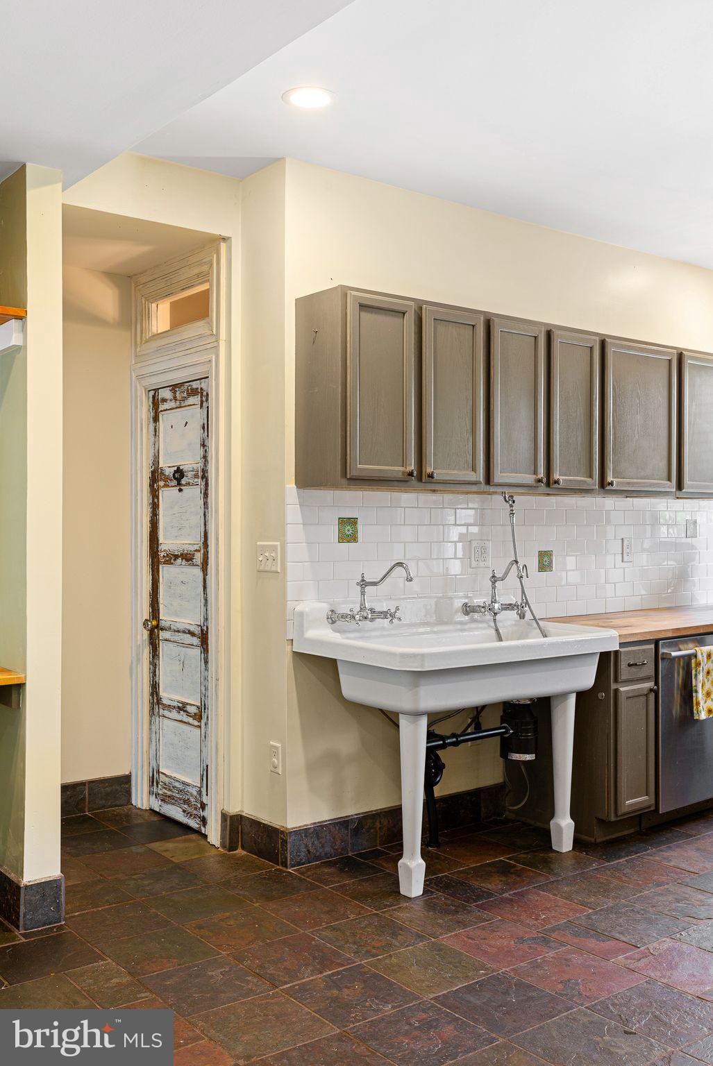 MT AIRY (WEST) - Residential