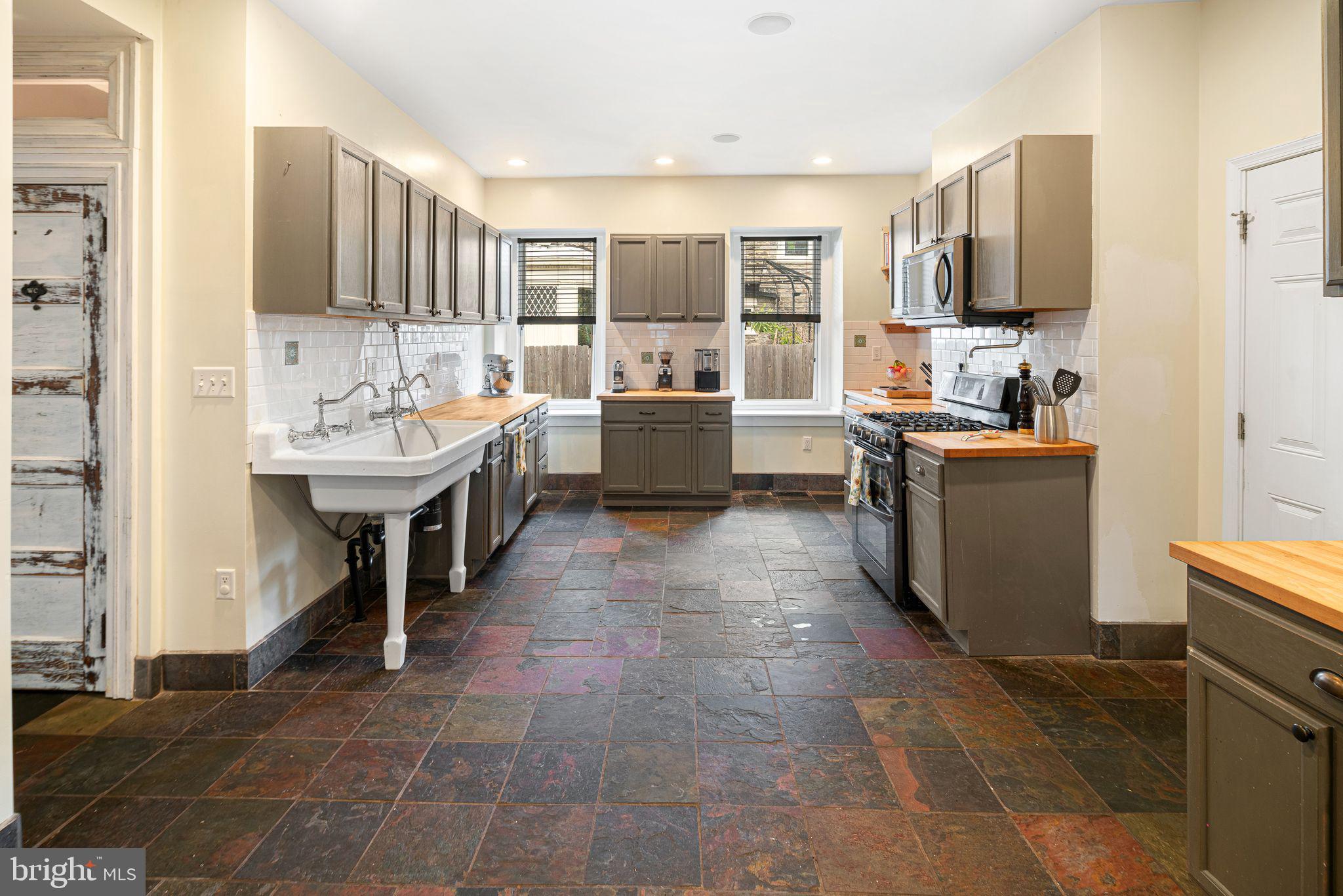 MT AIRY (WEST) - Residential