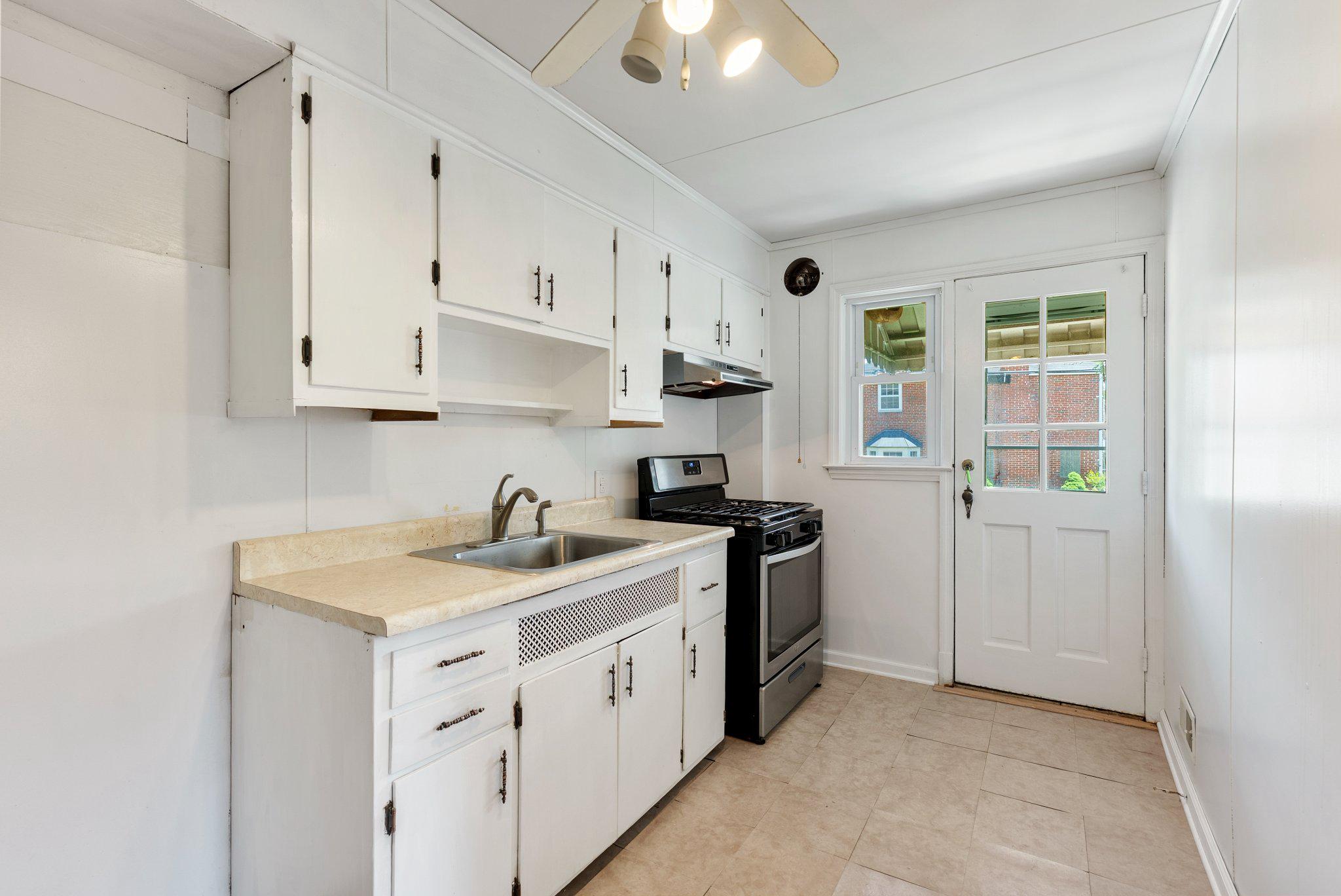 CARNEY/CUB HILL - Residential