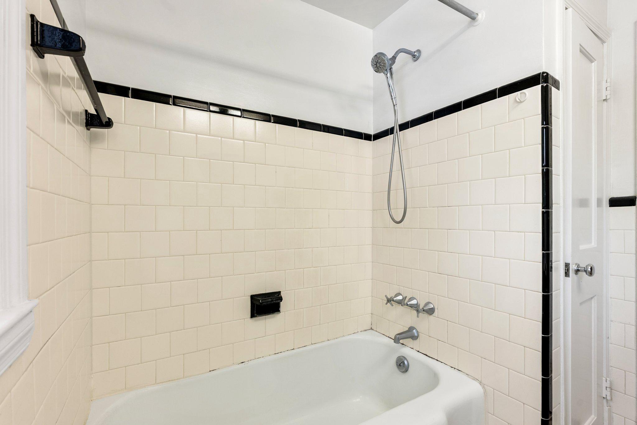CARNEY/CUB HILL - Residential