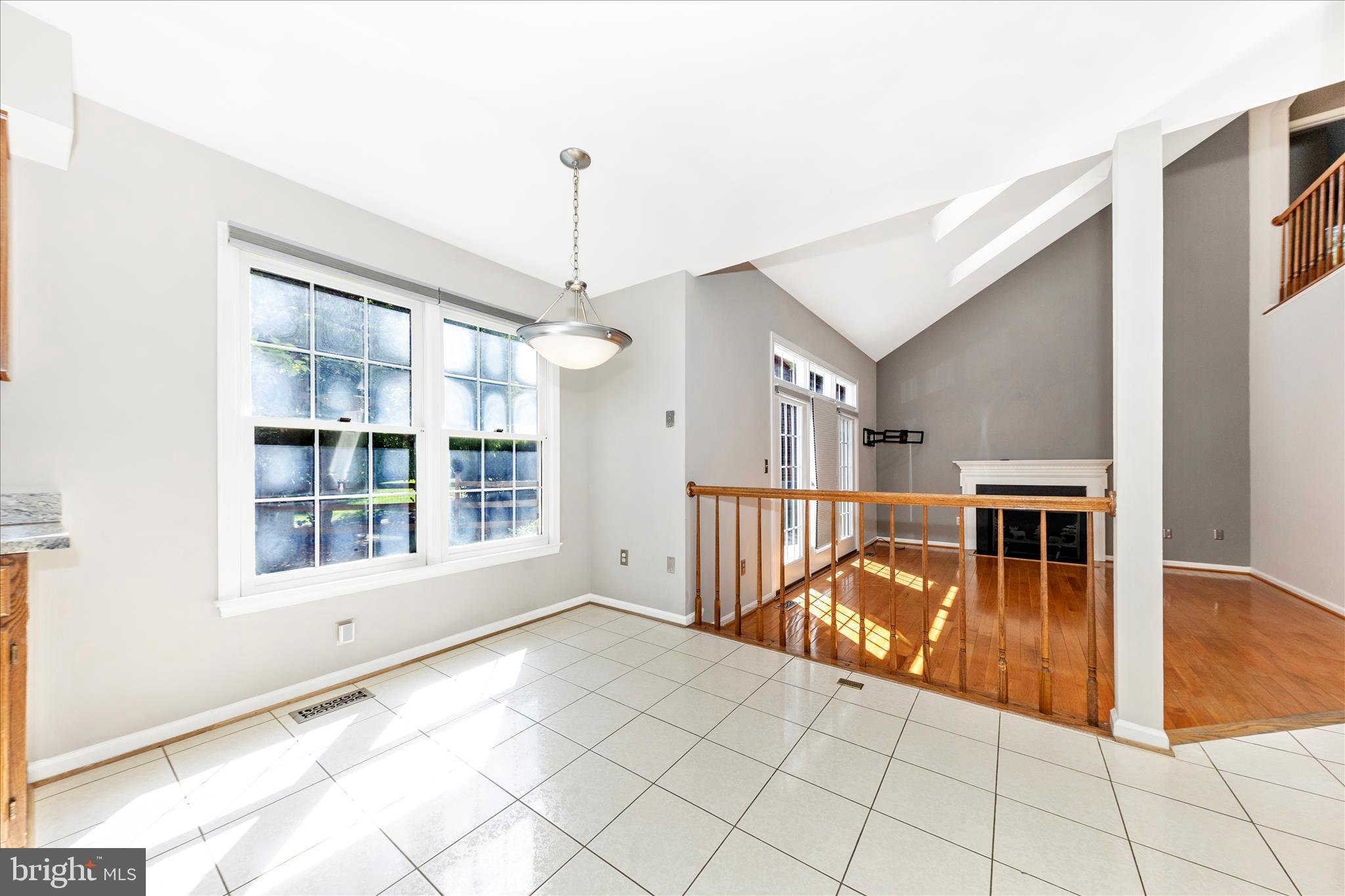 GUNNERS LAKE VILLAGE - Residential