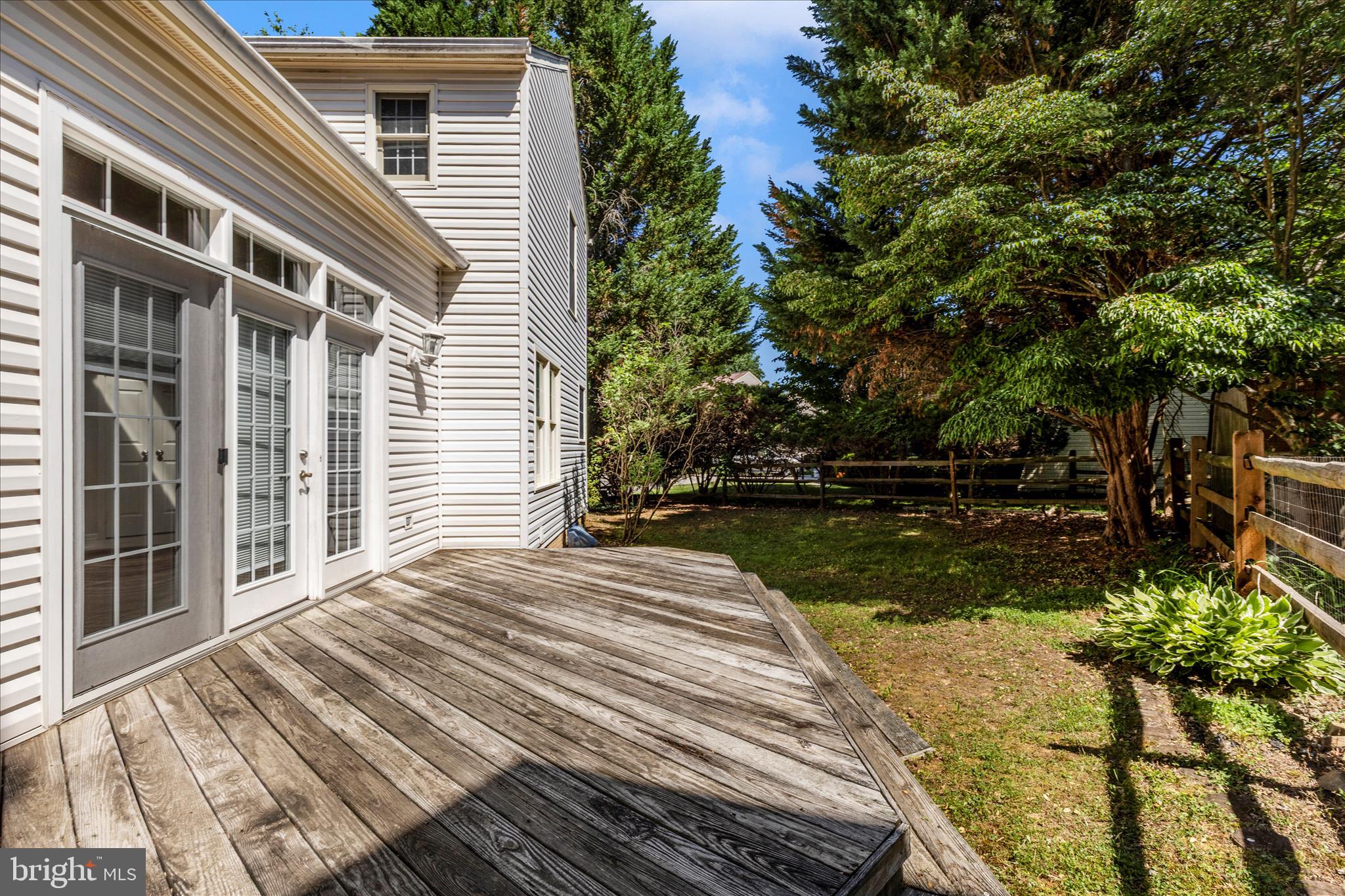GUNNERS LAKE VILLAGE - Residential