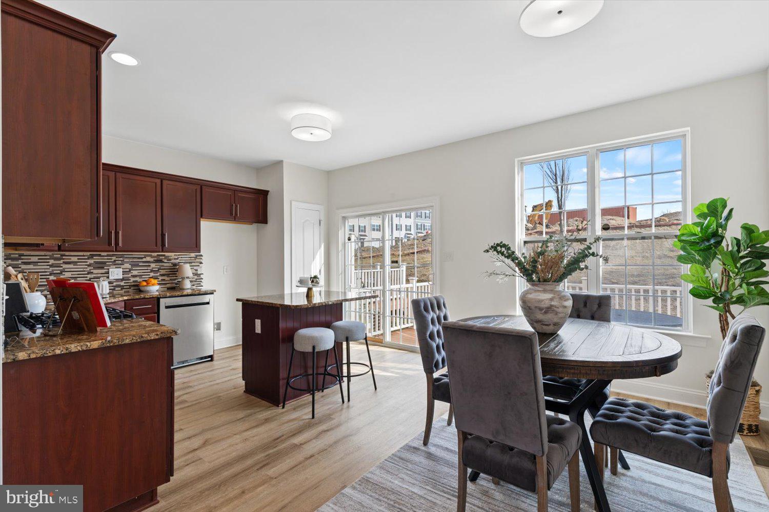 SOUTHVIEW - Residential