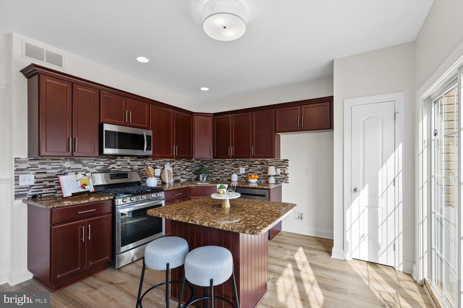 SOUTHVIEW - Residential