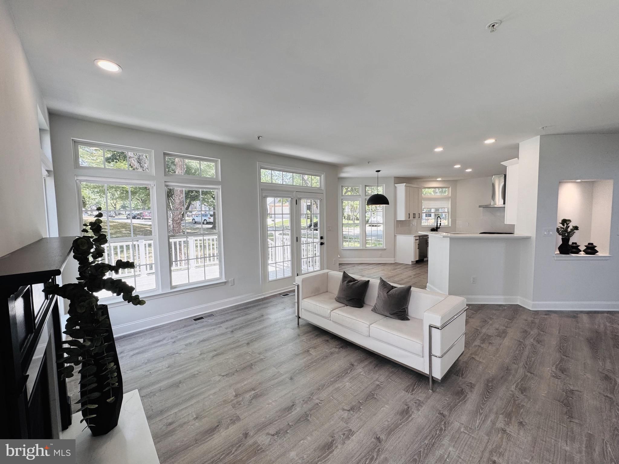 PERRYWOOD - Residential