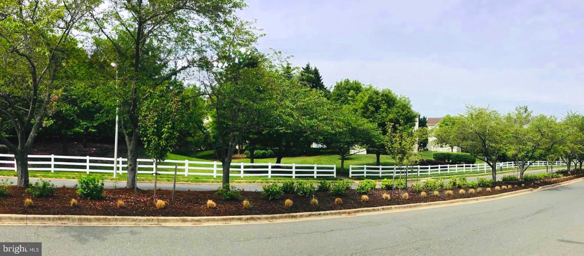 PERRYWOOD - Residential