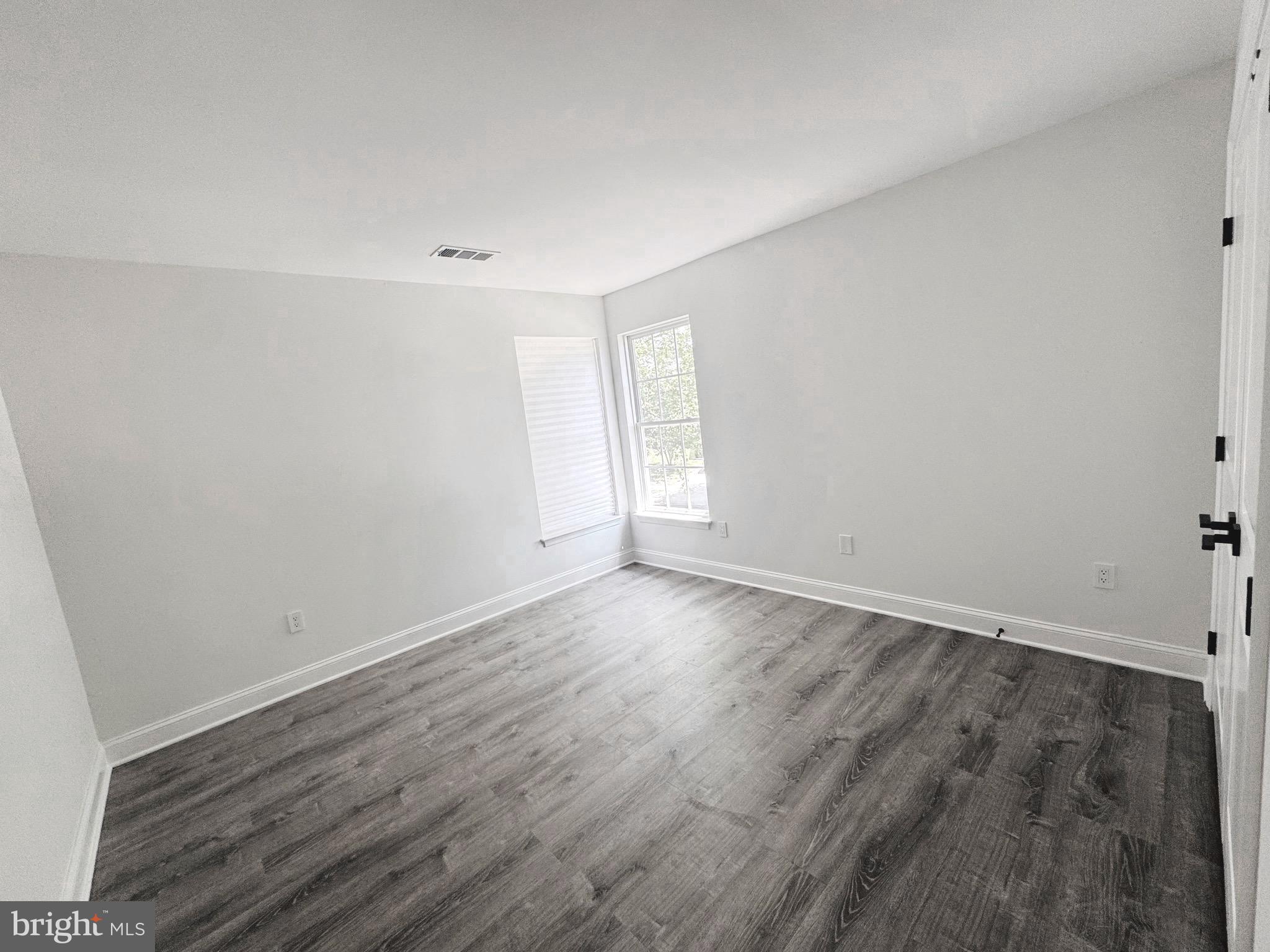 PERRYWOOD - Residential