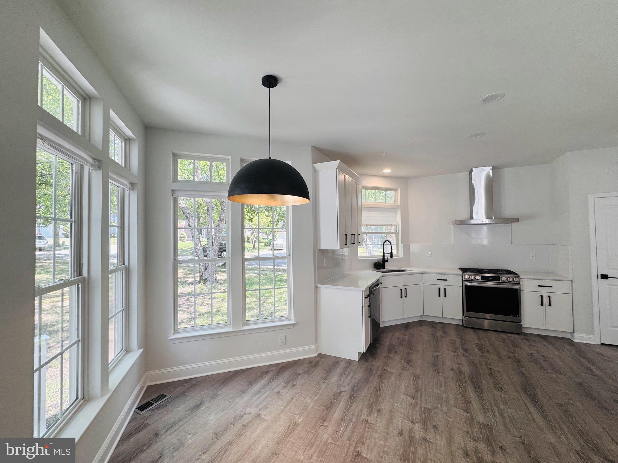 PERRYWOOD - Residential