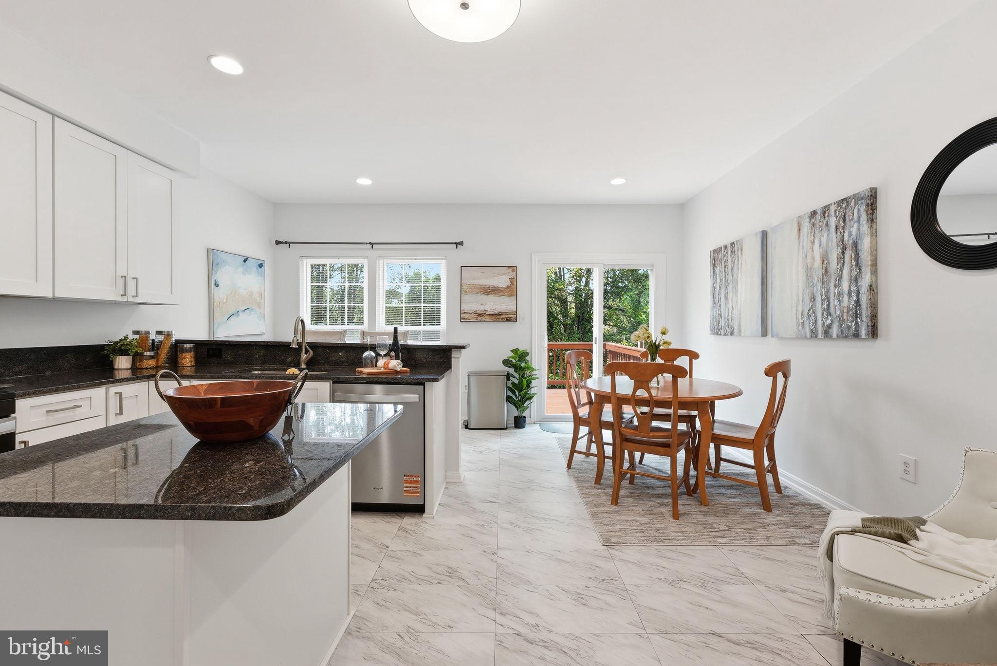 GLEN OAKS - Residential