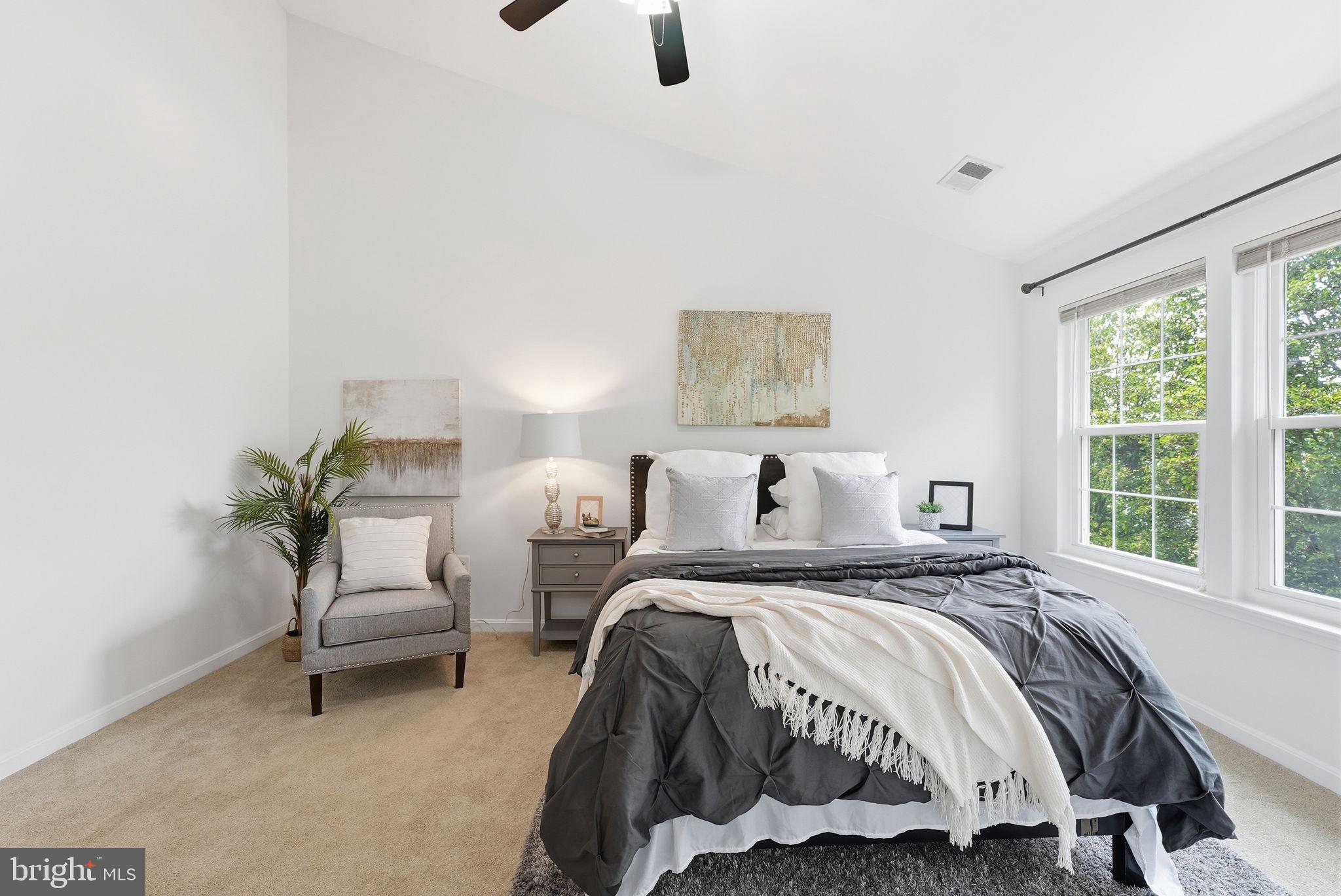 GLEN OAKS - Residential