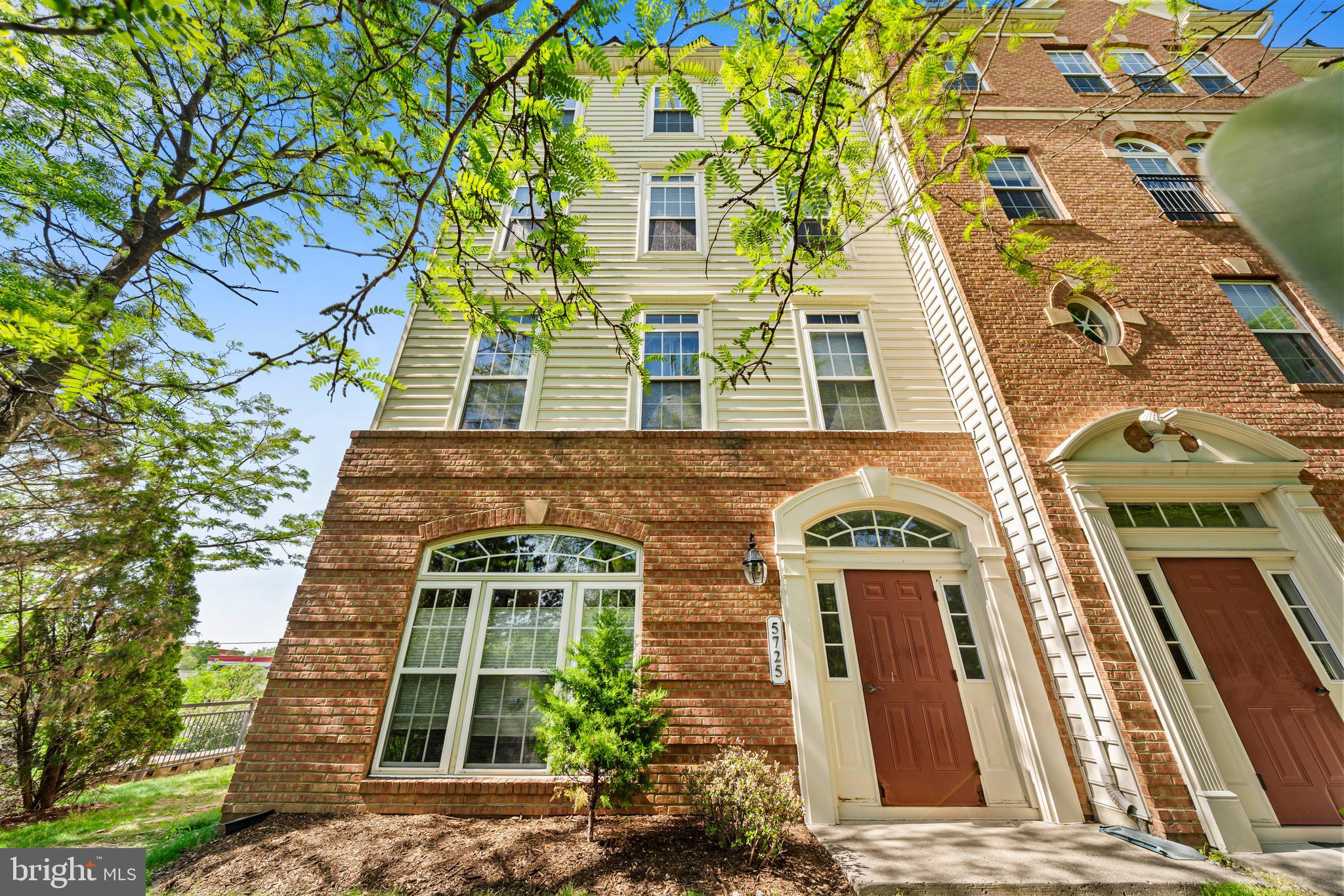 RESIDENCES AT SULLIVAN - Residential