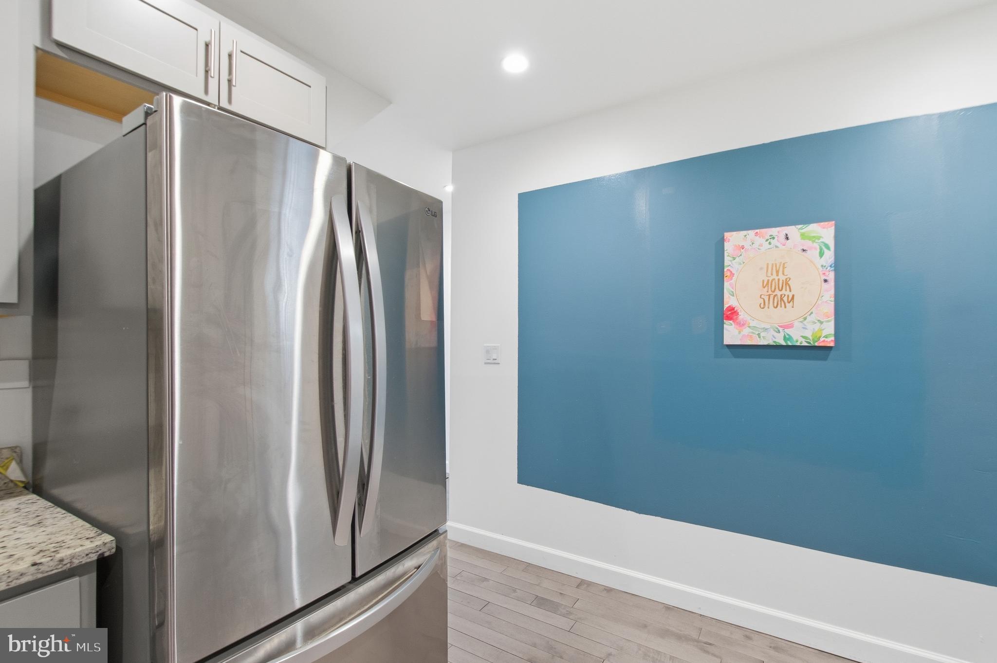 NORWOOD PARK - Residential