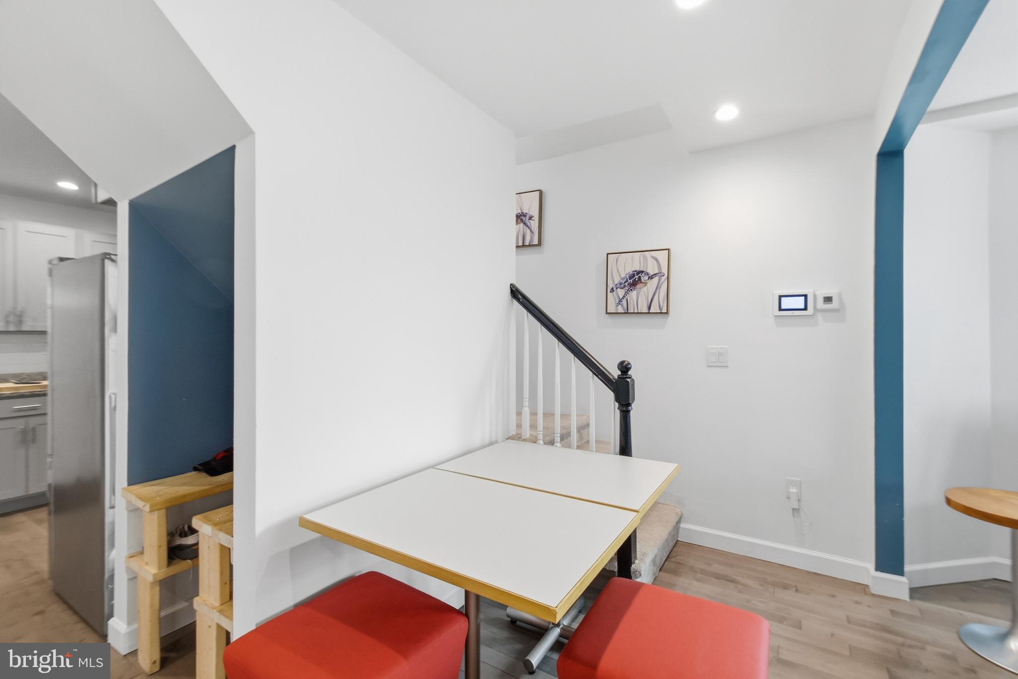 NORWOOD PARK - Residential