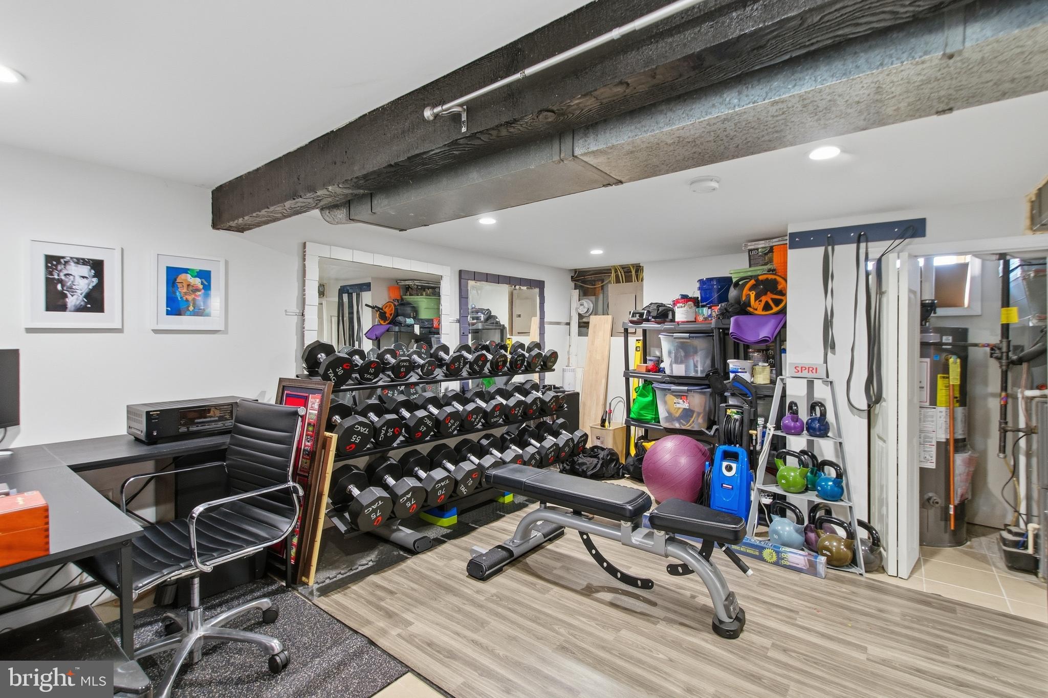 NORWOOD PARK - Residential