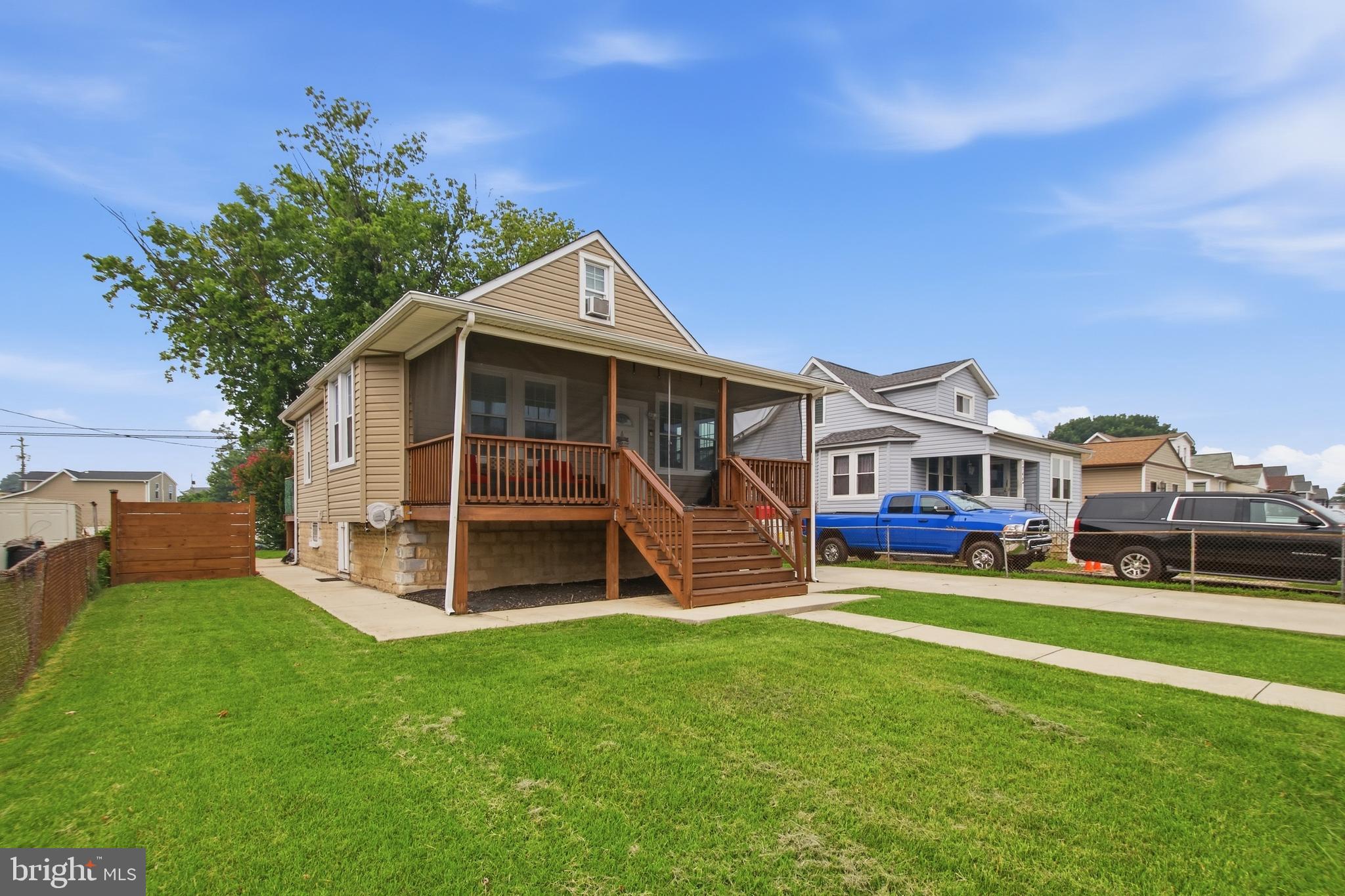 NORWOOD PARK - Residential