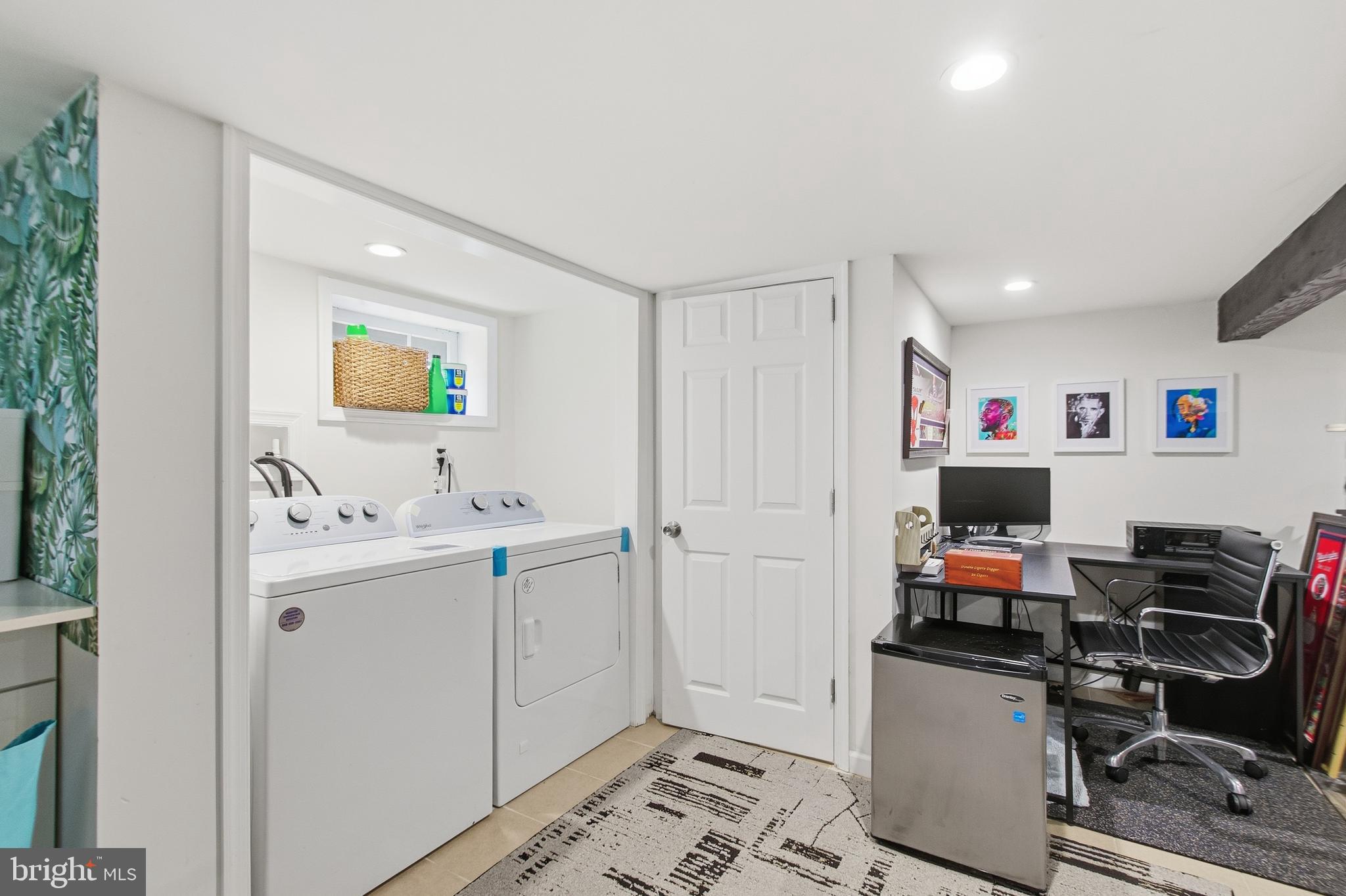 NORWOOD PARK - Residential