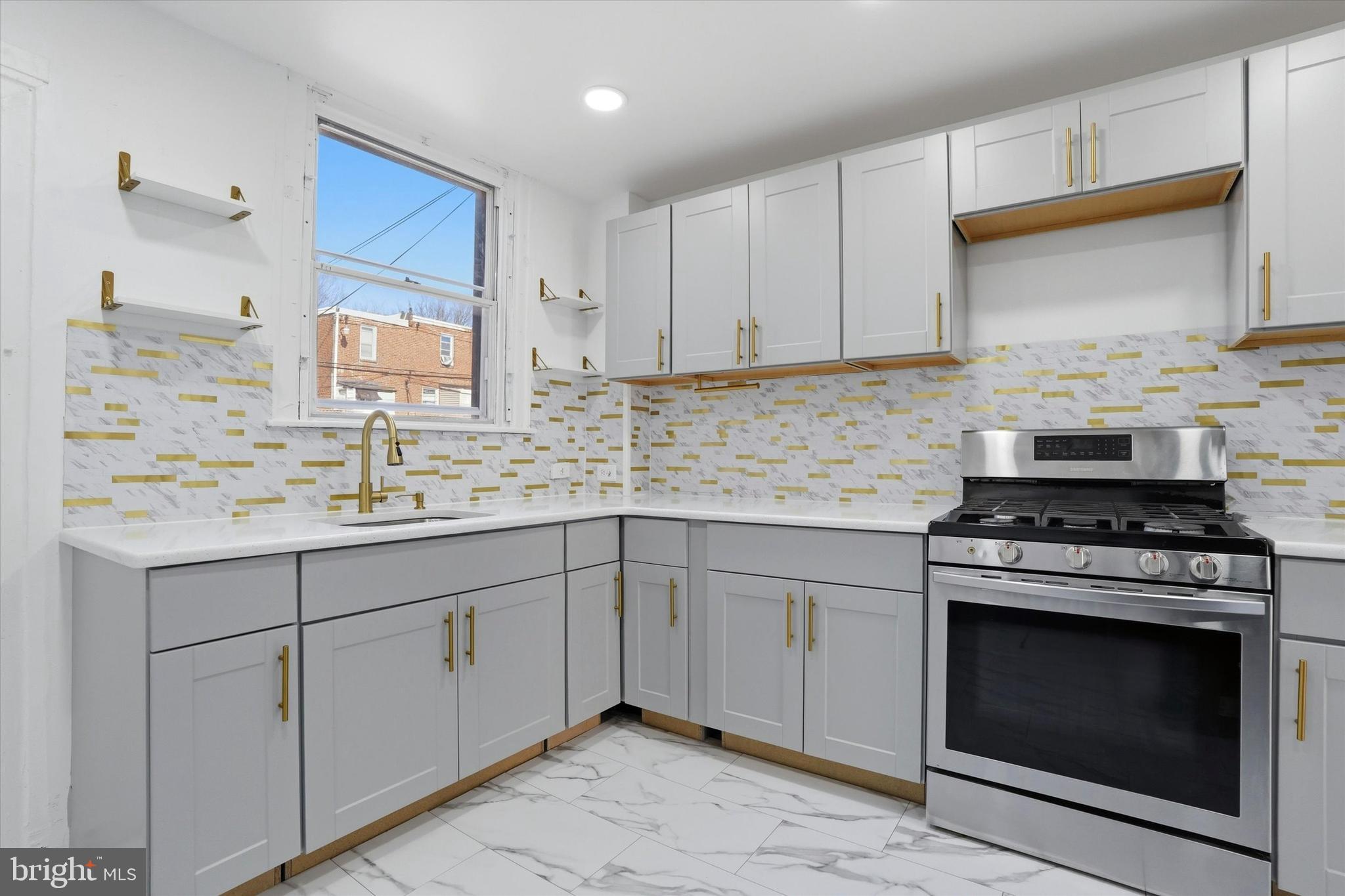 WEST OAK LANE - Residential
