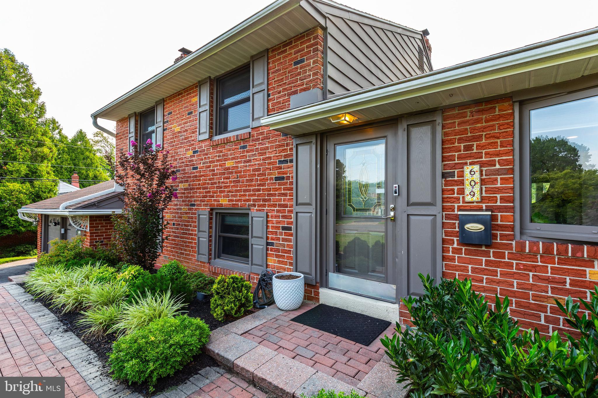 CAMBRIDGE ESTS - Residential