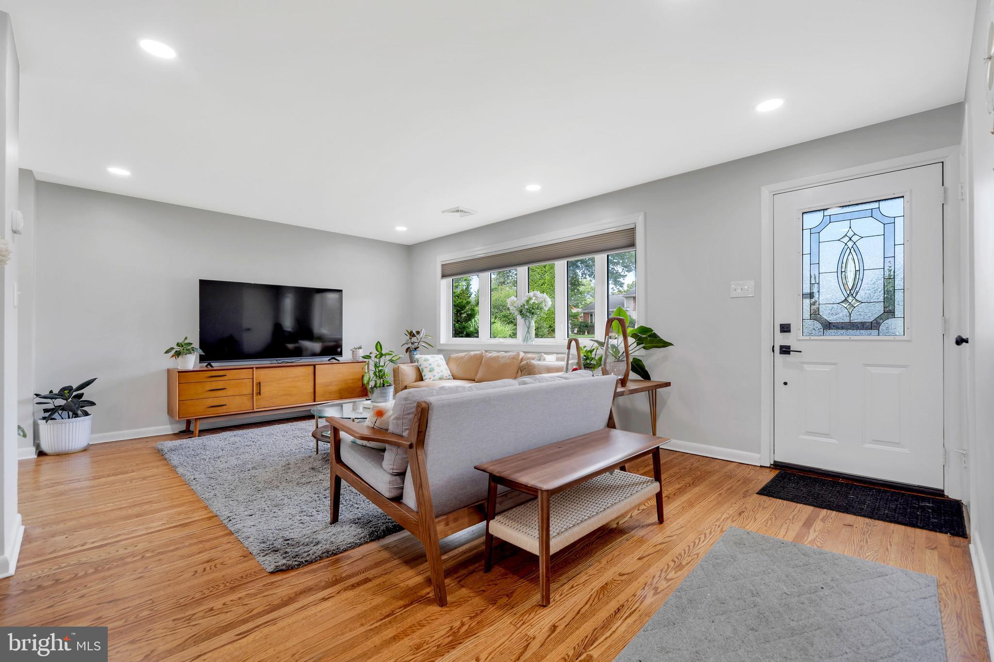 CAMBRIDGE ESTS - Residential