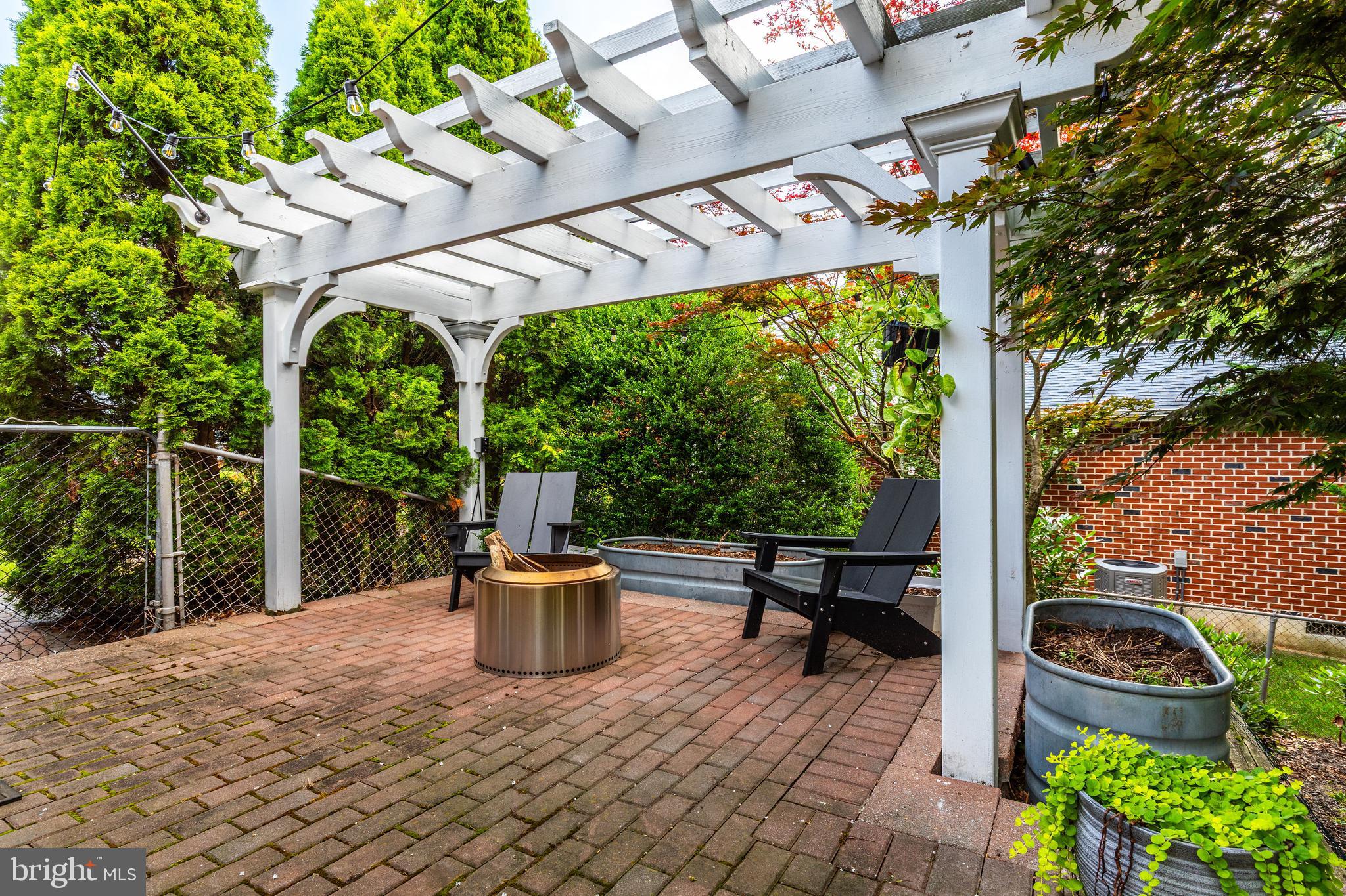 CAMBRIDGE ESTS - Residential
