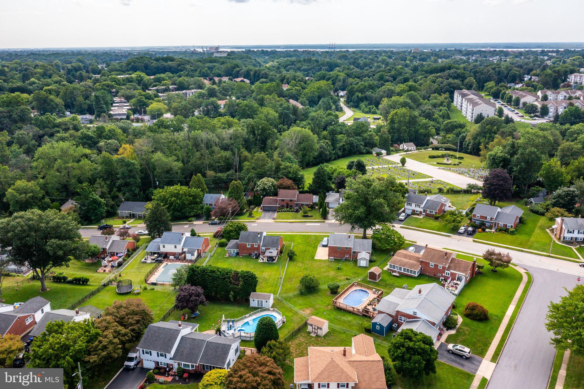 CAMBRIDGE ESTS - Residential
