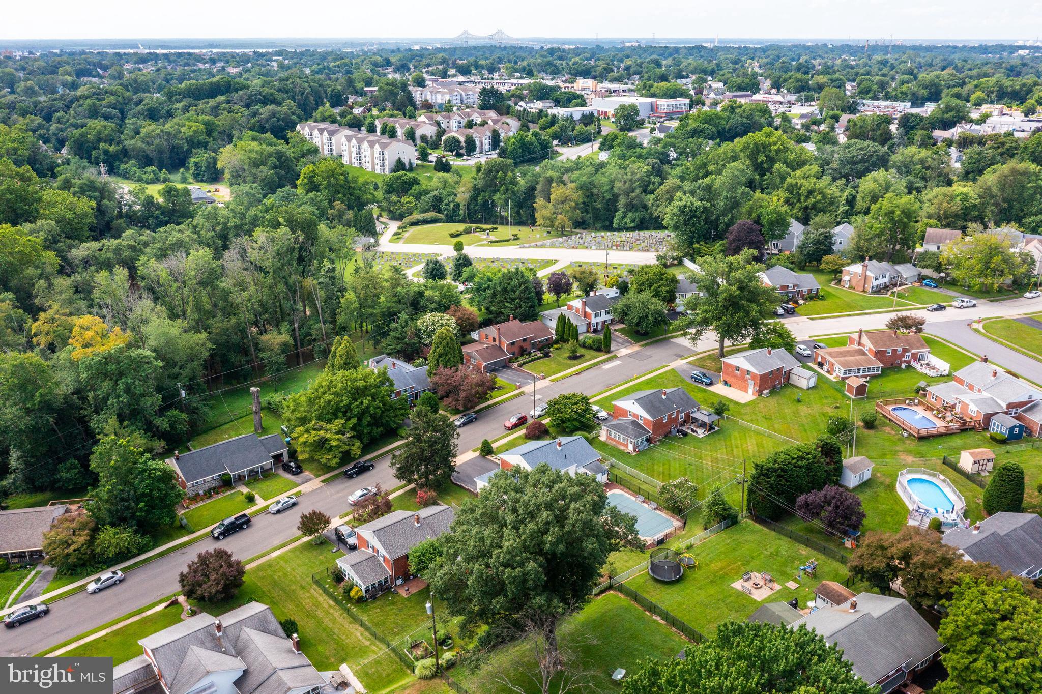 CAMBRIDGE ESTS - Residential