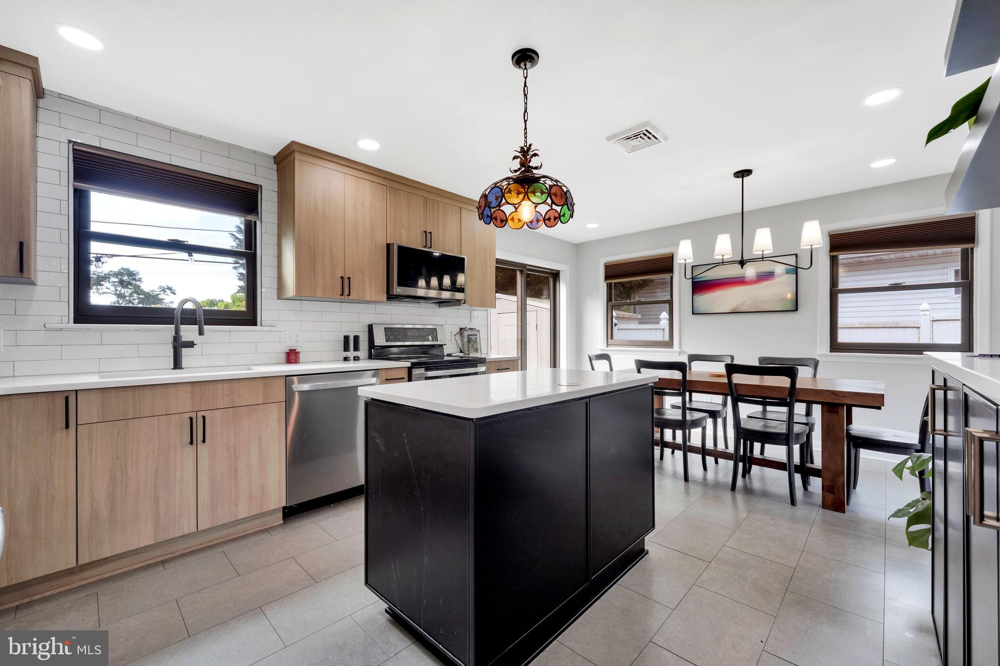 CAMBRIDGE ESTS - Residential