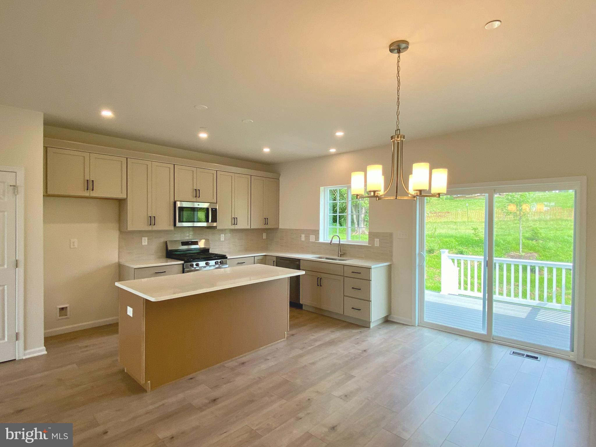 ALDERWOOD RUN - Residential
