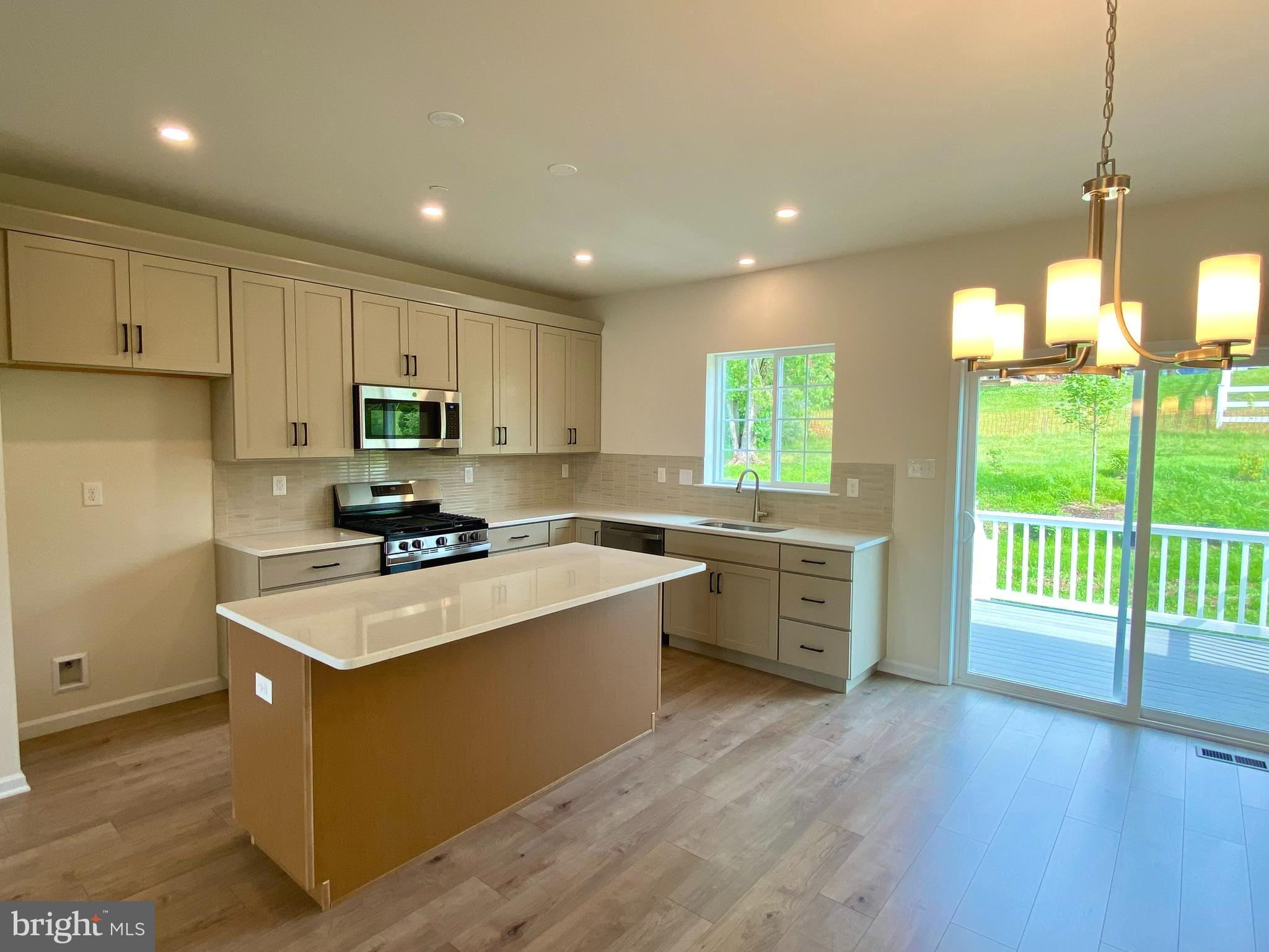 ALDERWOOD RUN - Residential