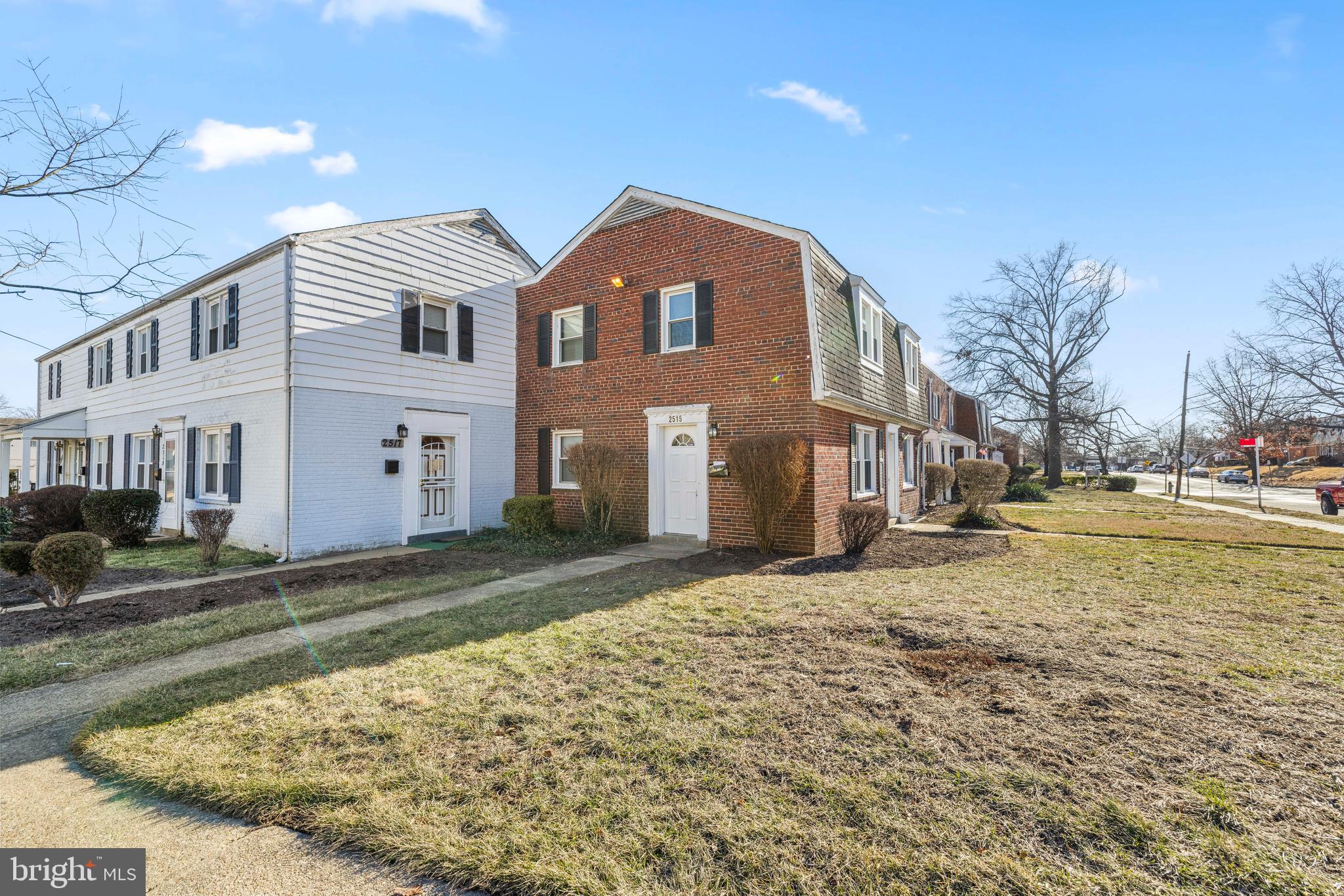 IVERSON VILLAGE CONDO - Residential Lease