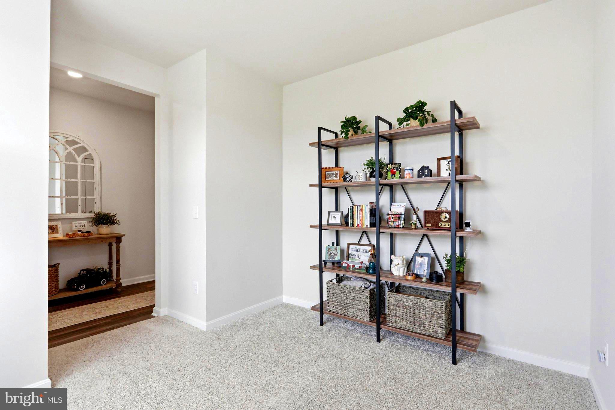 SHENANDOAH CROSSING - Residential
