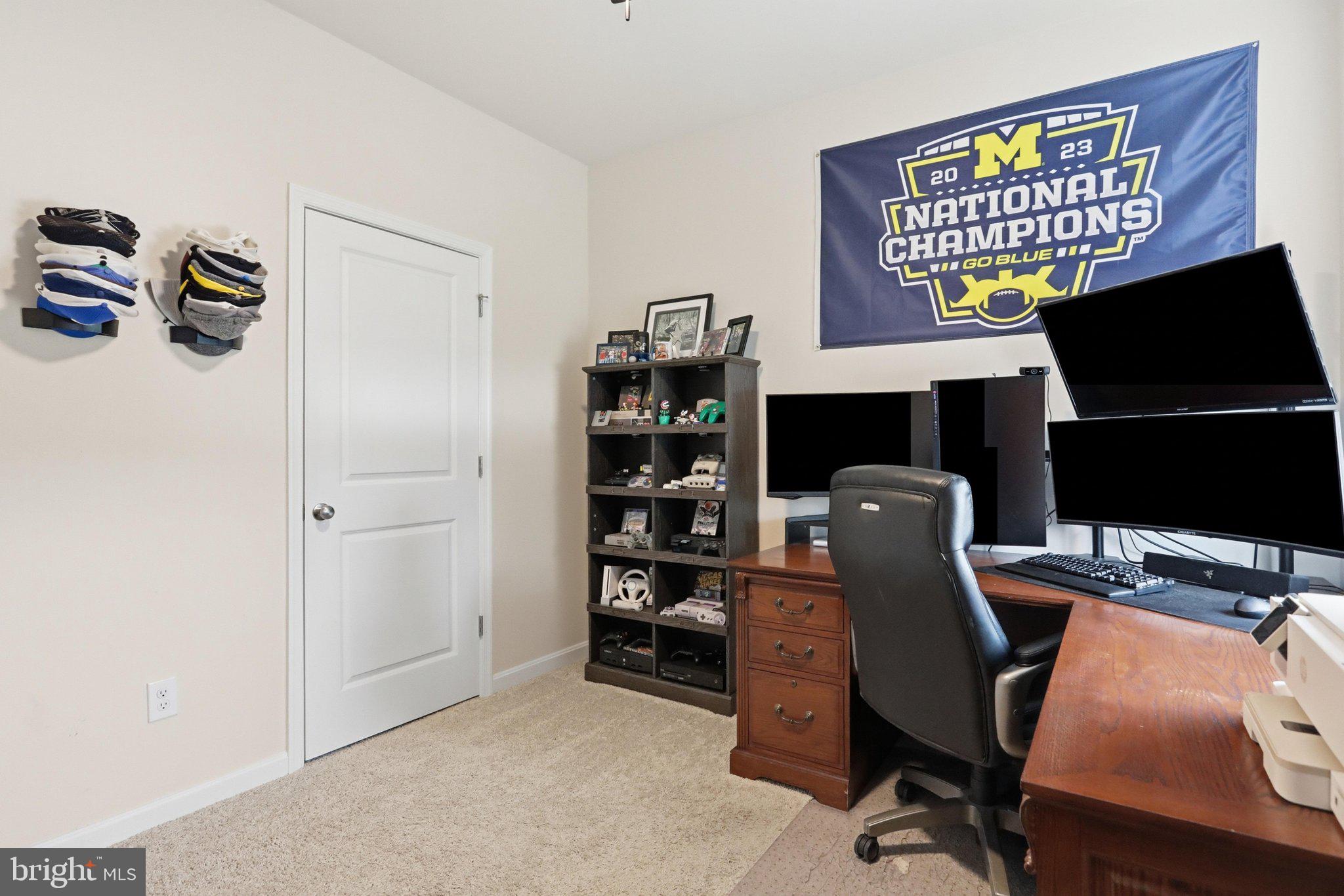 SHENANDOAH CROSSING - Residential