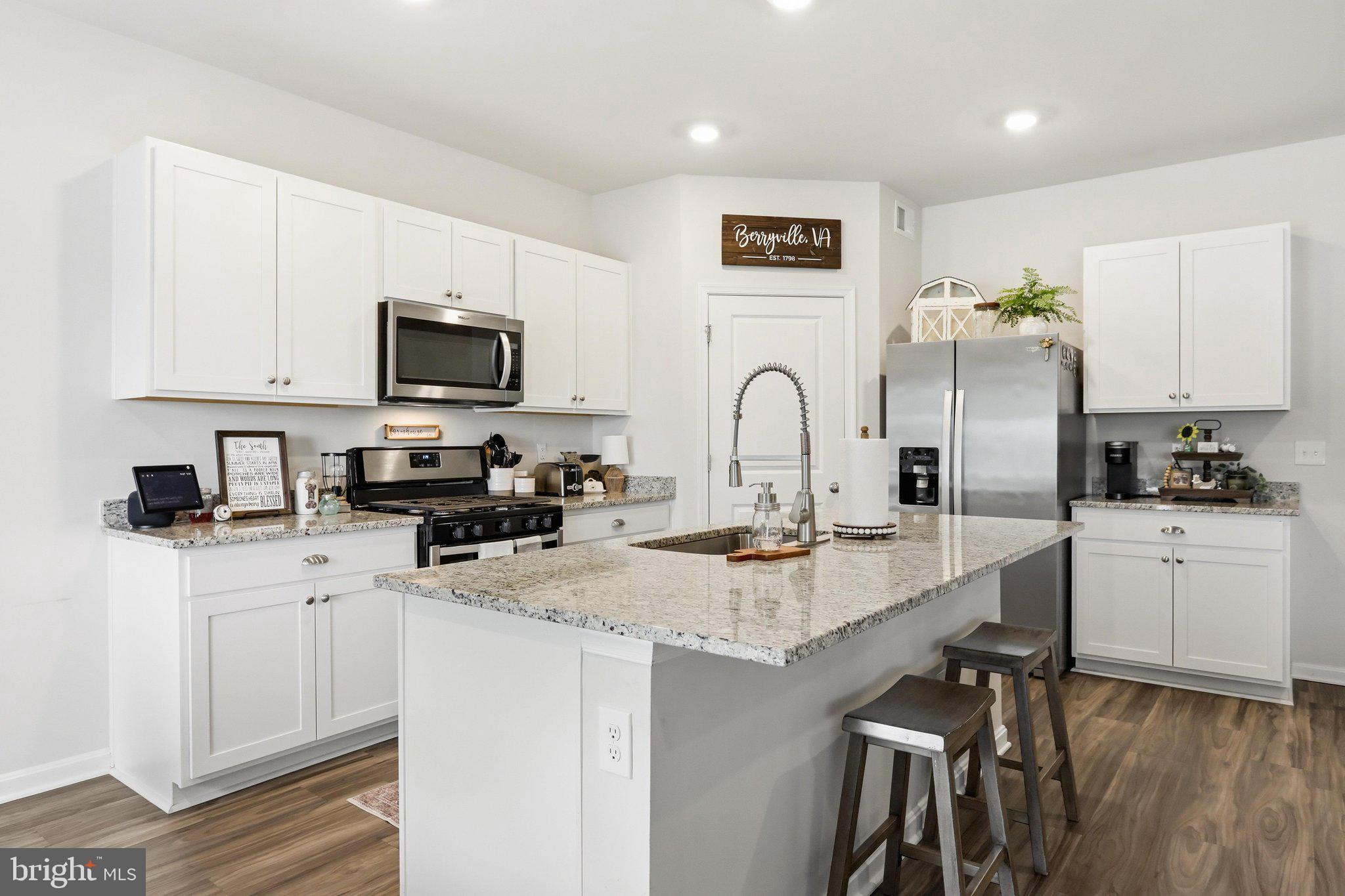 SHENANDOAH CROSSING - Residential