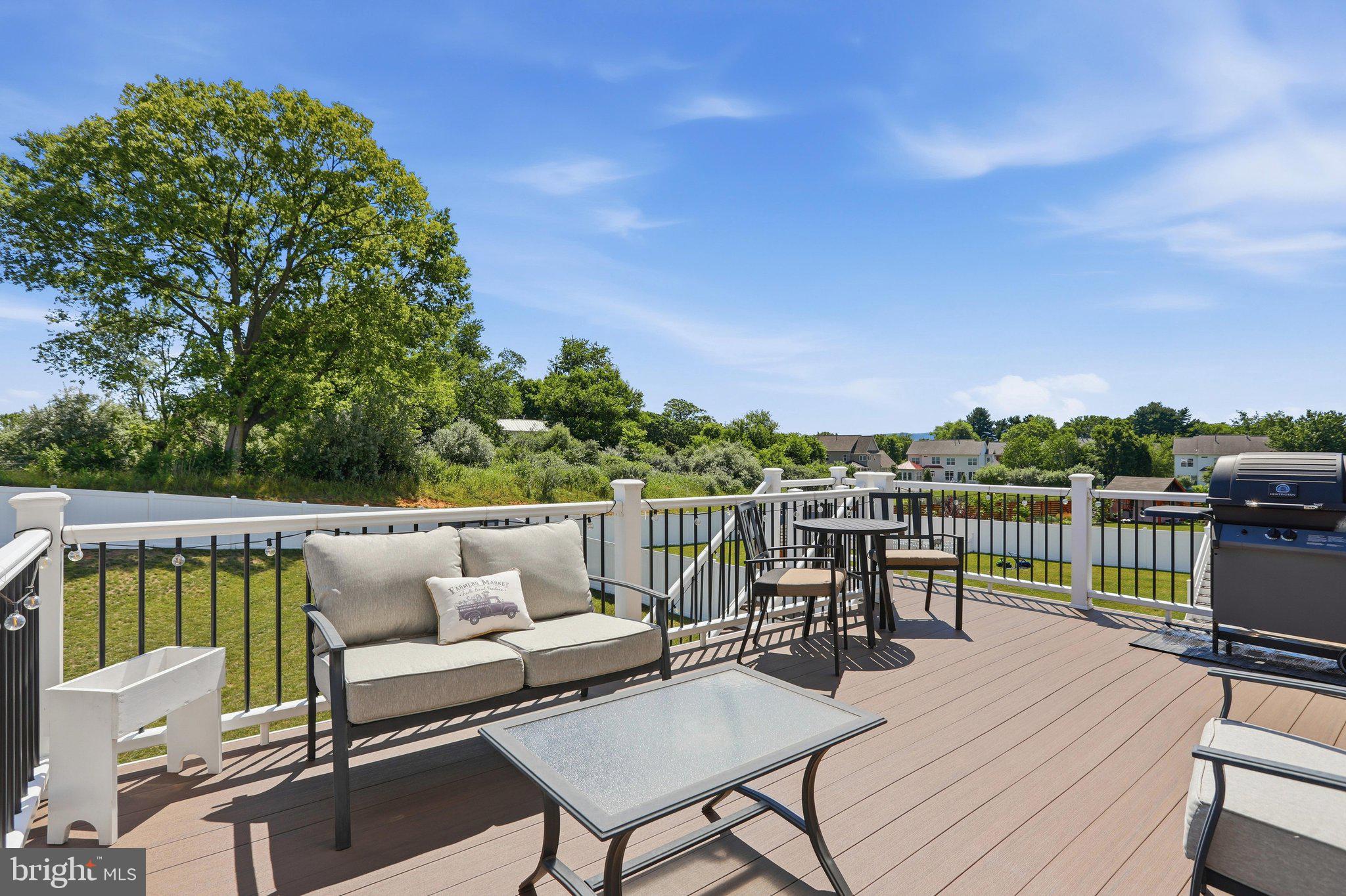 SHENANDOAH CROSSING - Residential