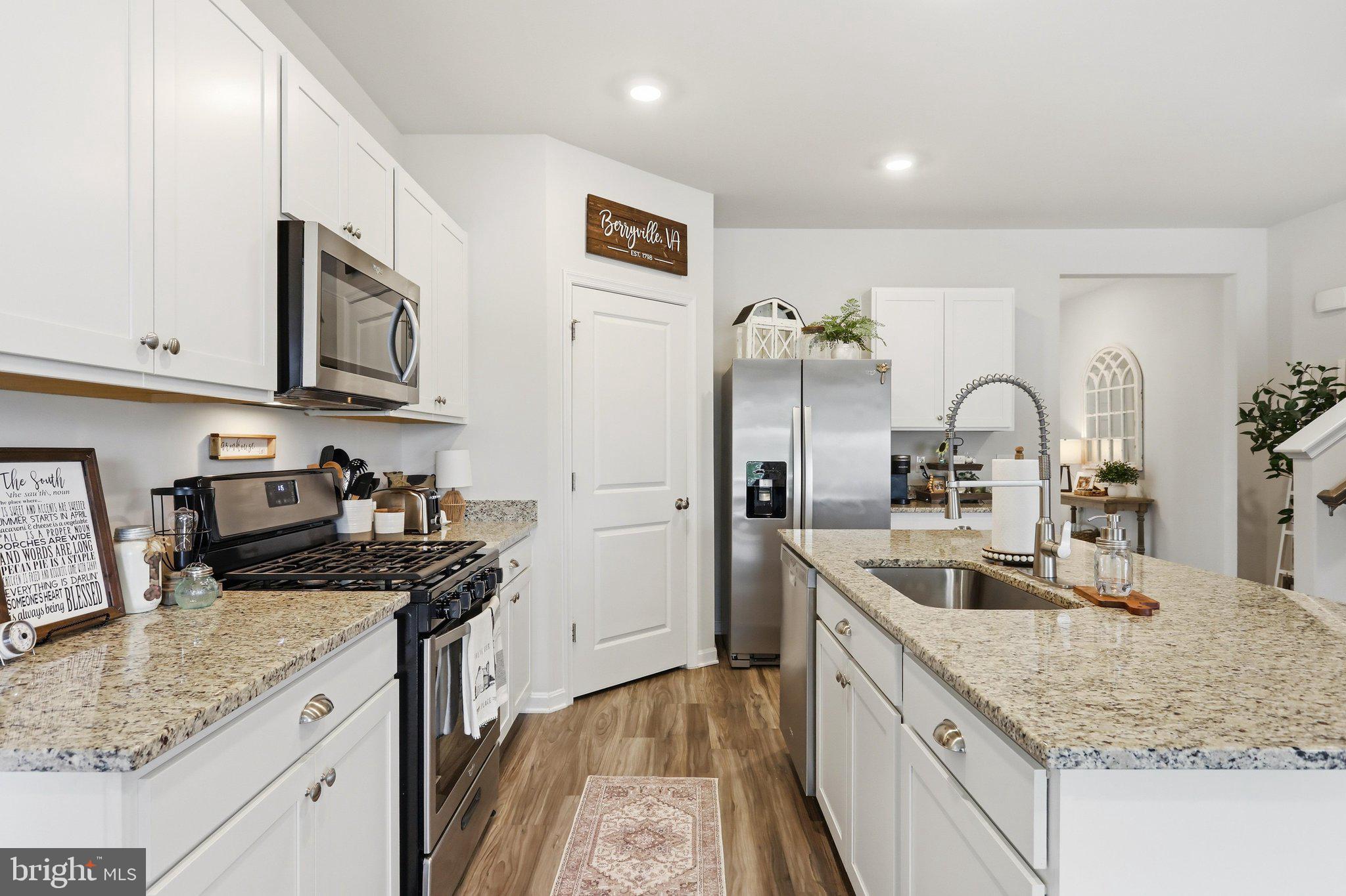 SHENANDOAH CROSSING - Residential