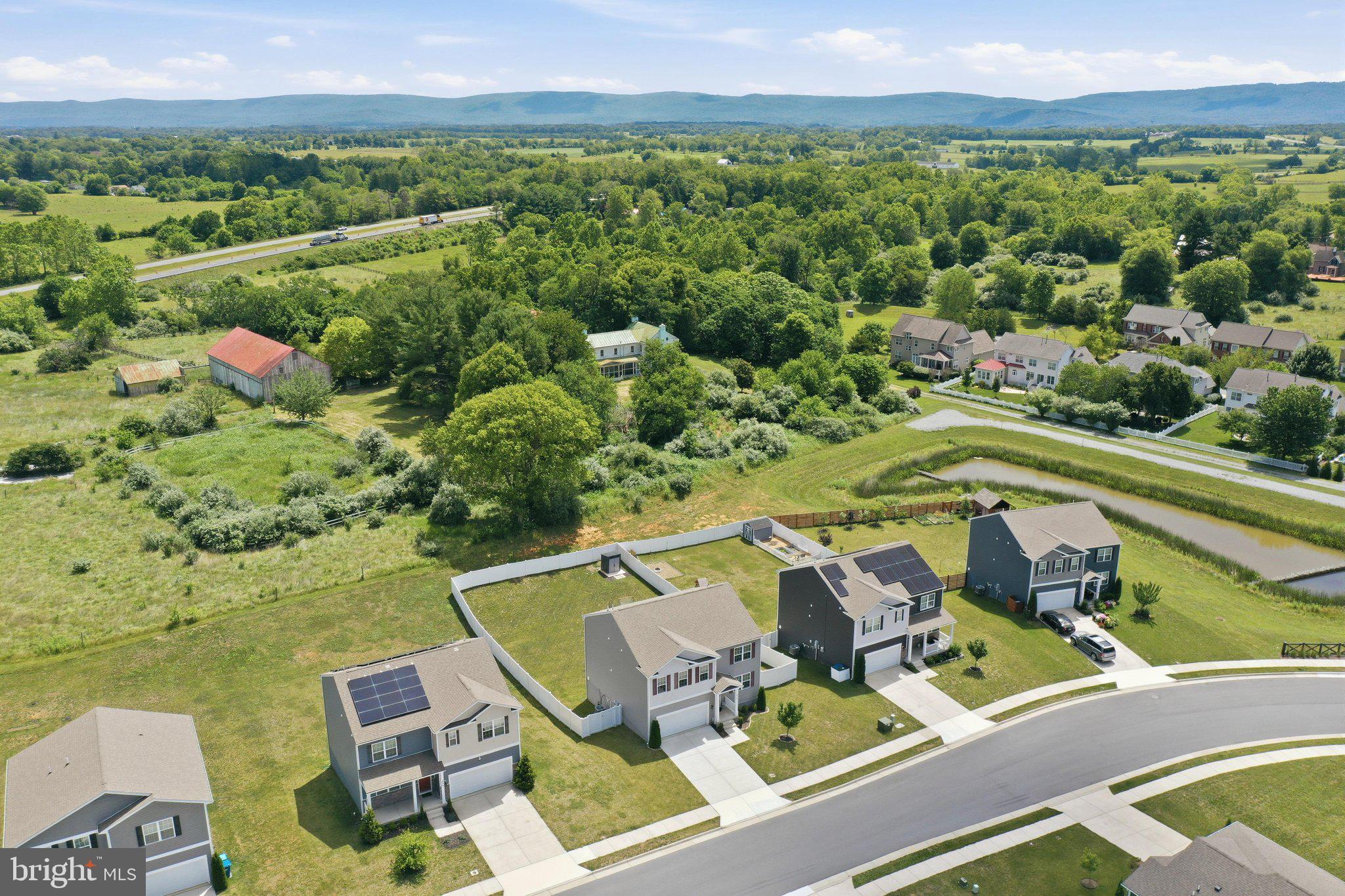 SHENANDOAH CROSSING - Residential