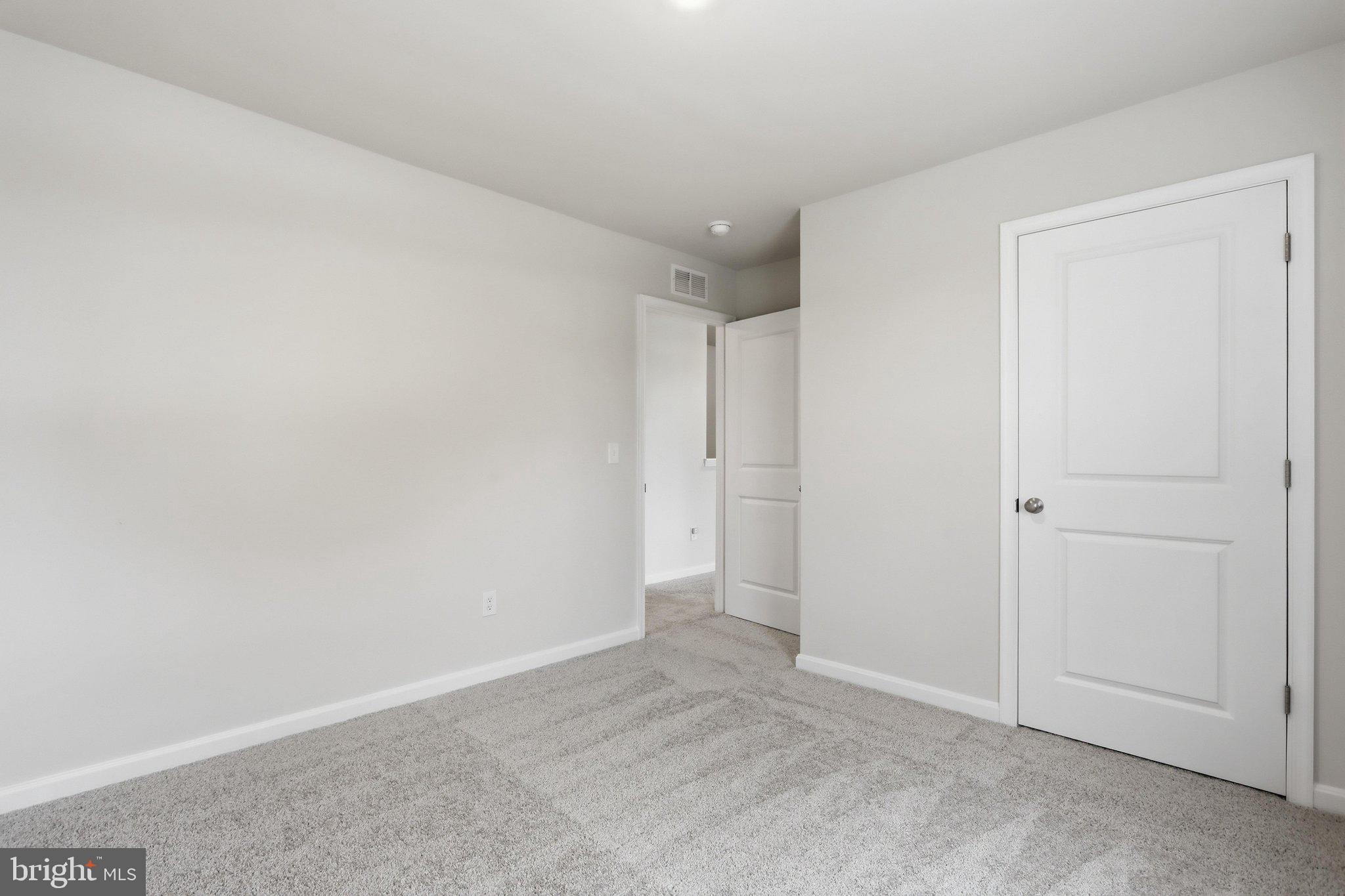 SHENANDOAH CROSSING - Residential