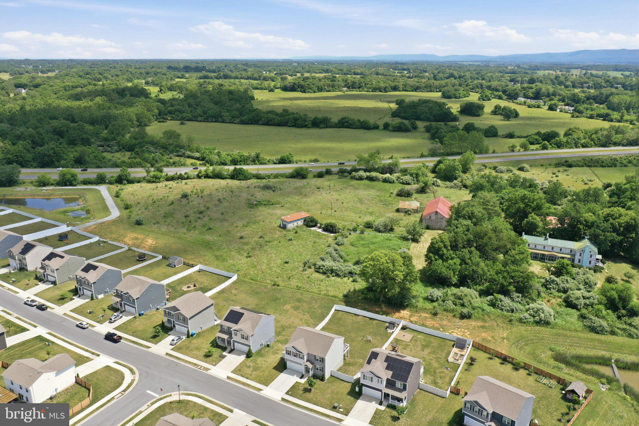 SHENANDOAH CROSSING - Residential