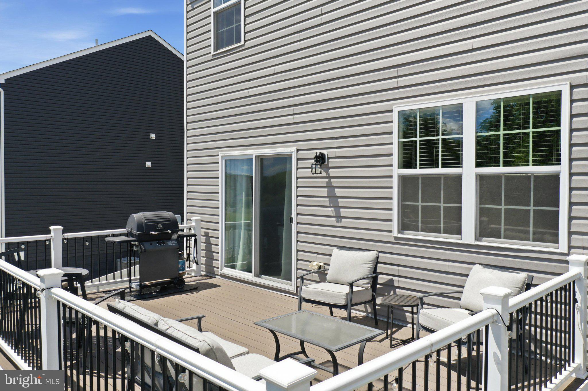 SHENANDOAH CROSSING - Residential