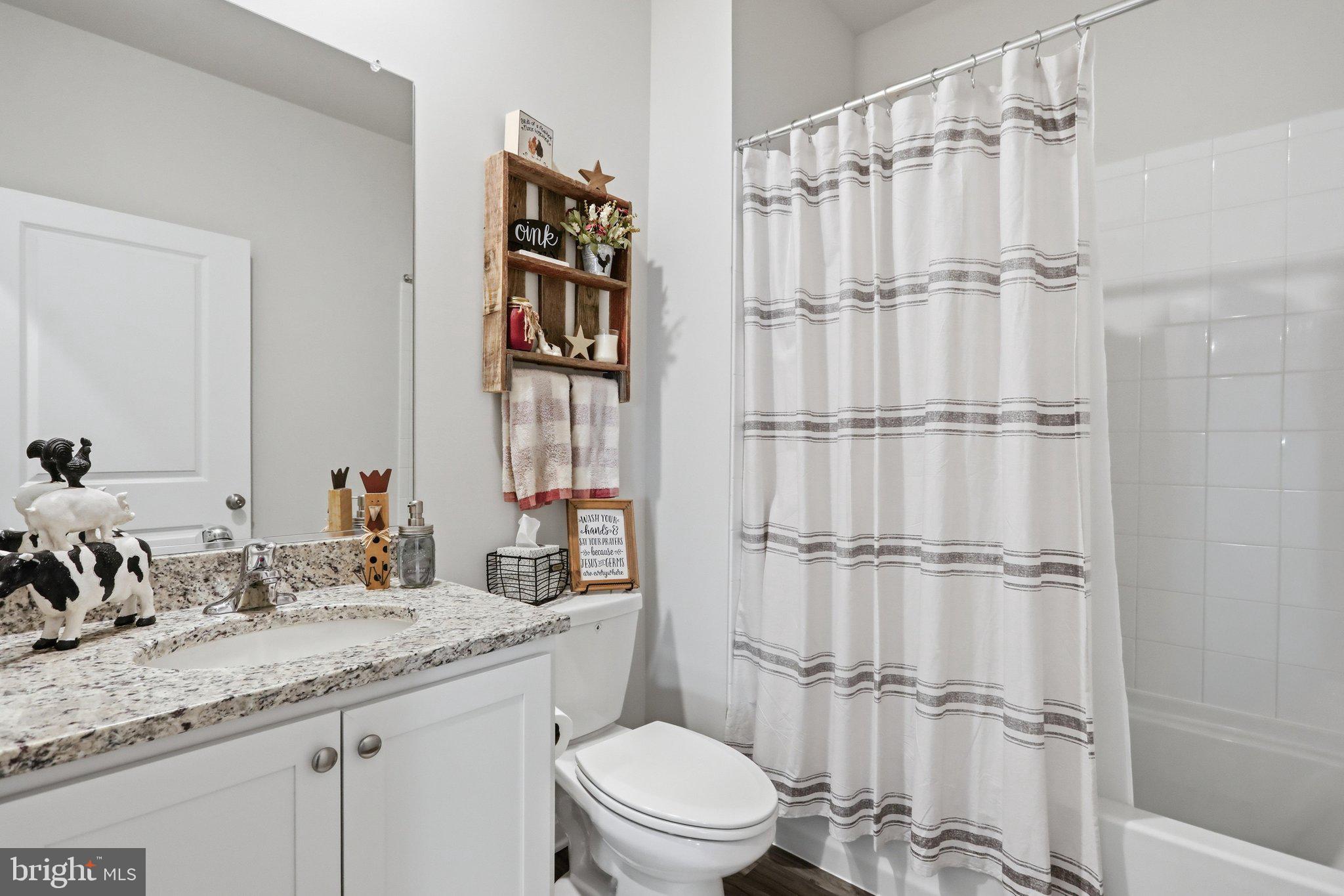 SHENANDOAH CROSSING - Residential