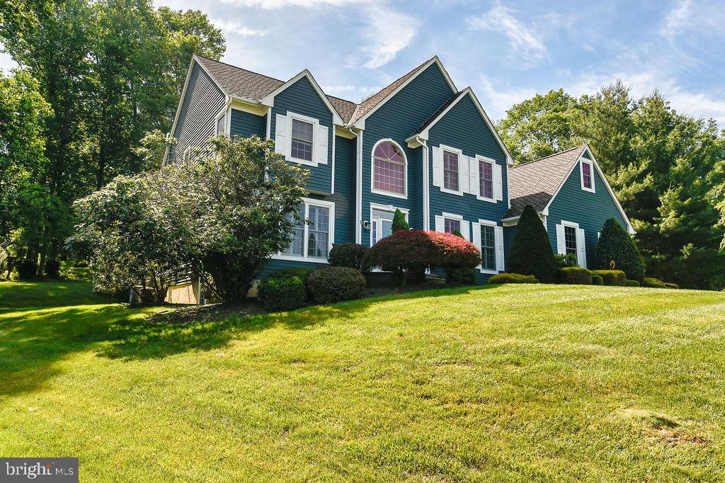 SOMERSET LAKE - Residential