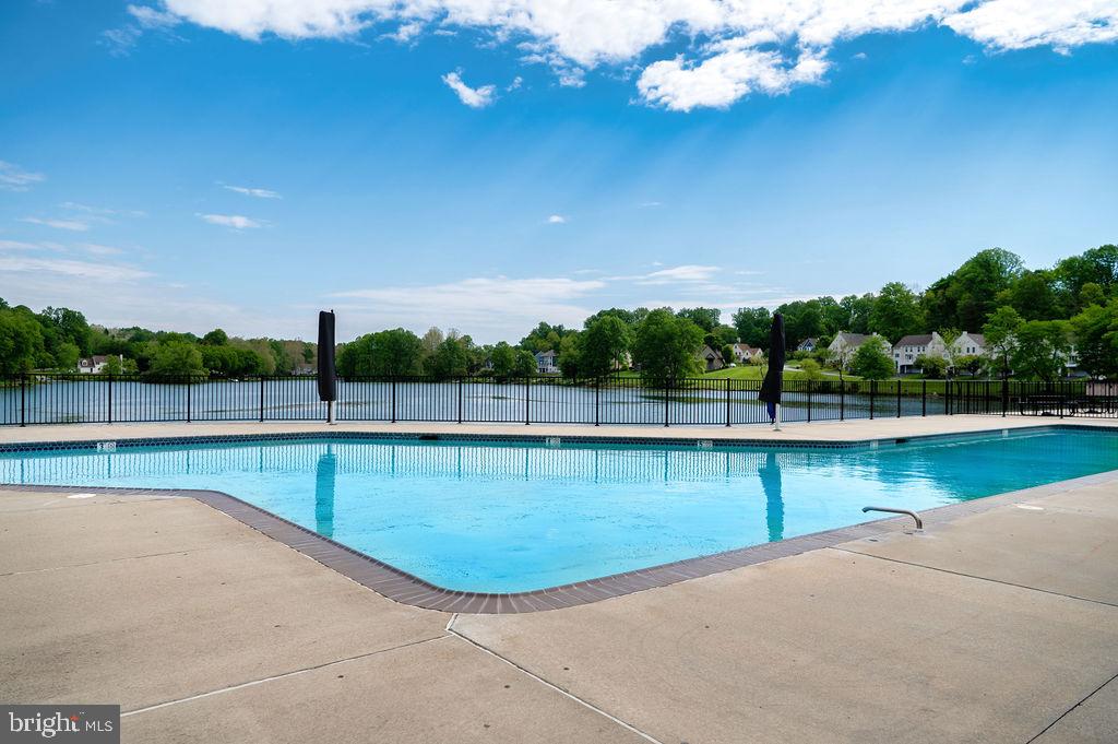 SOMERSET LAKE - Residential
