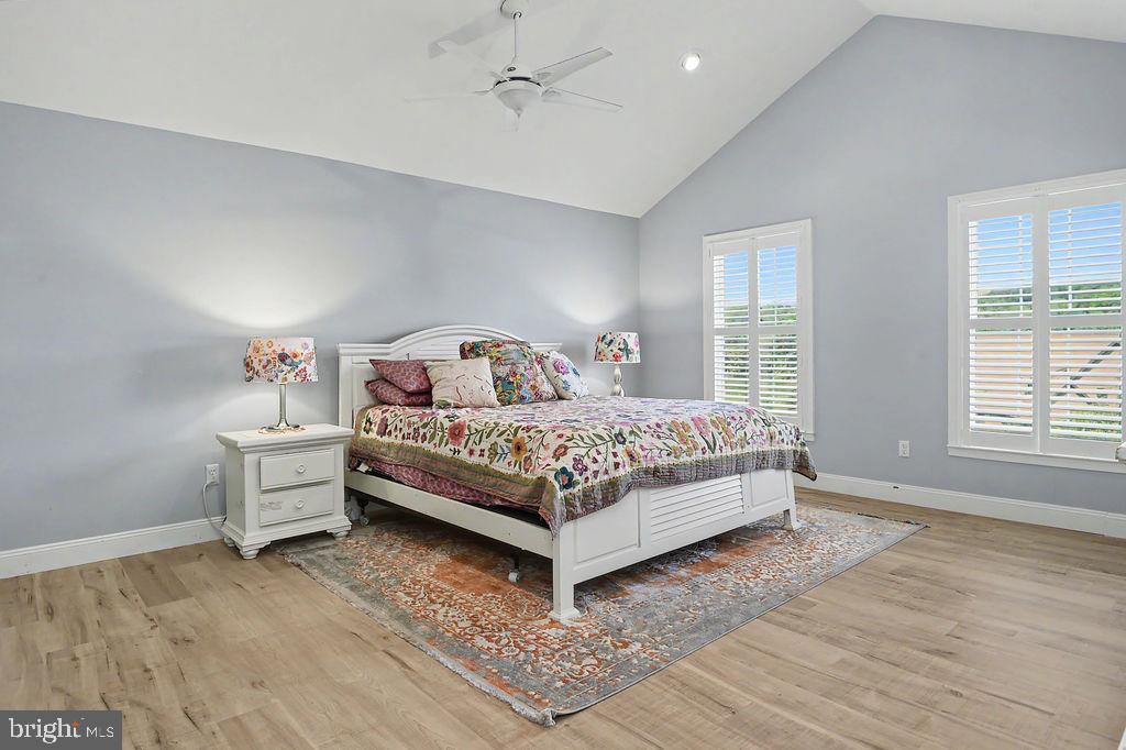 SOMERSET LAKE - Residential