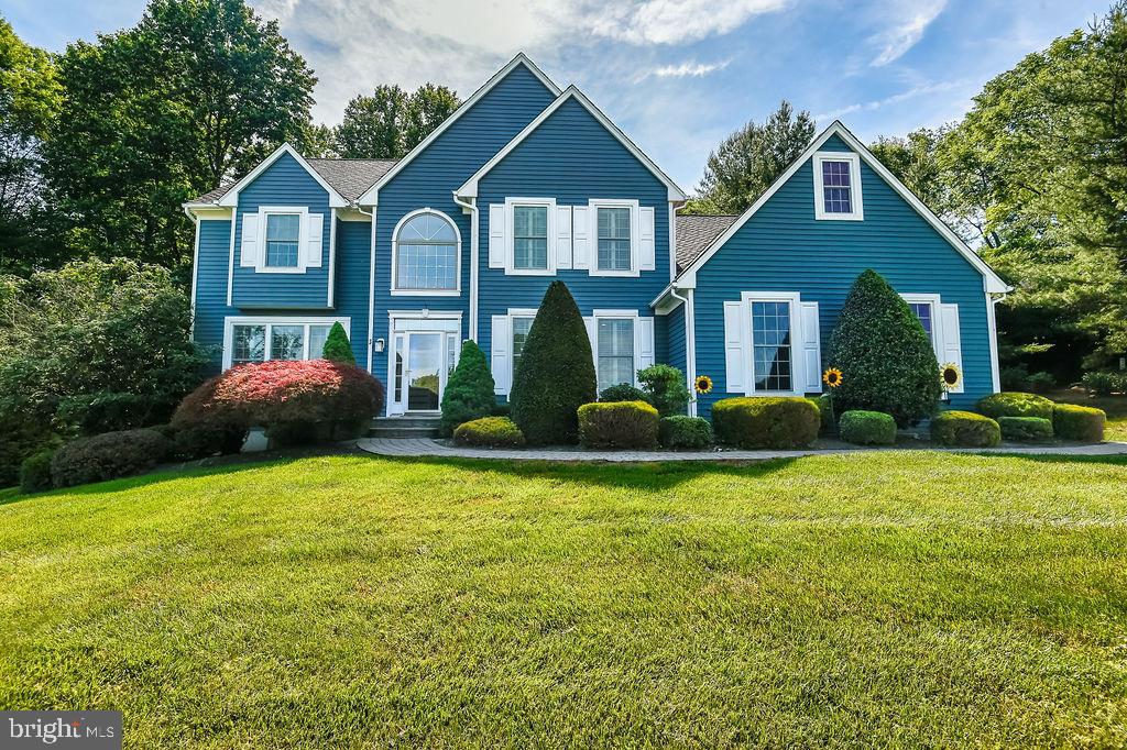 SOMERSET LAKE - Residential