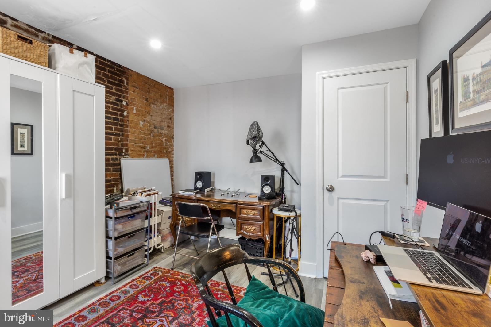 WASHINGTON SQ WEST - Residential Lease